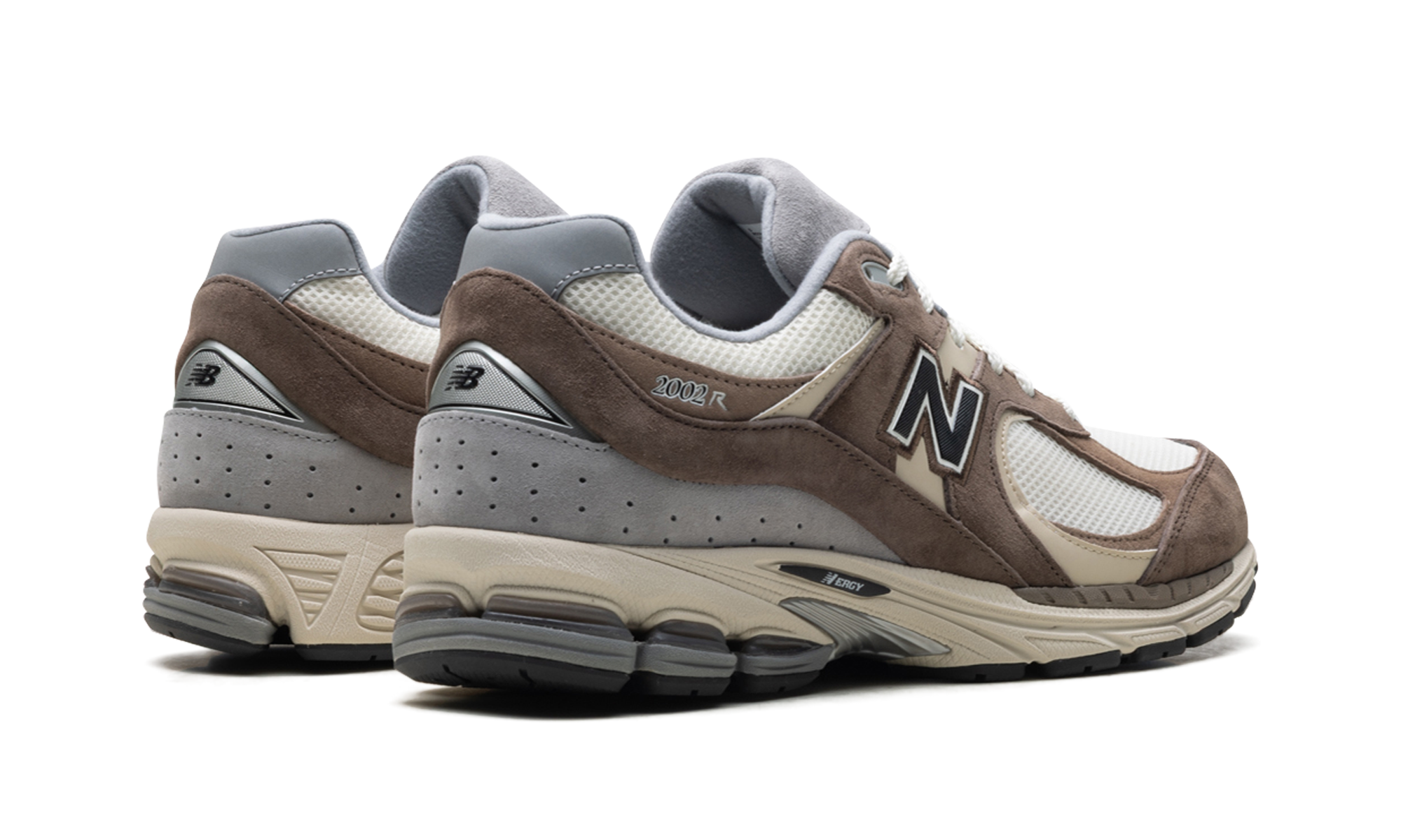 2002R "Emerging Brown" M2002RFZ