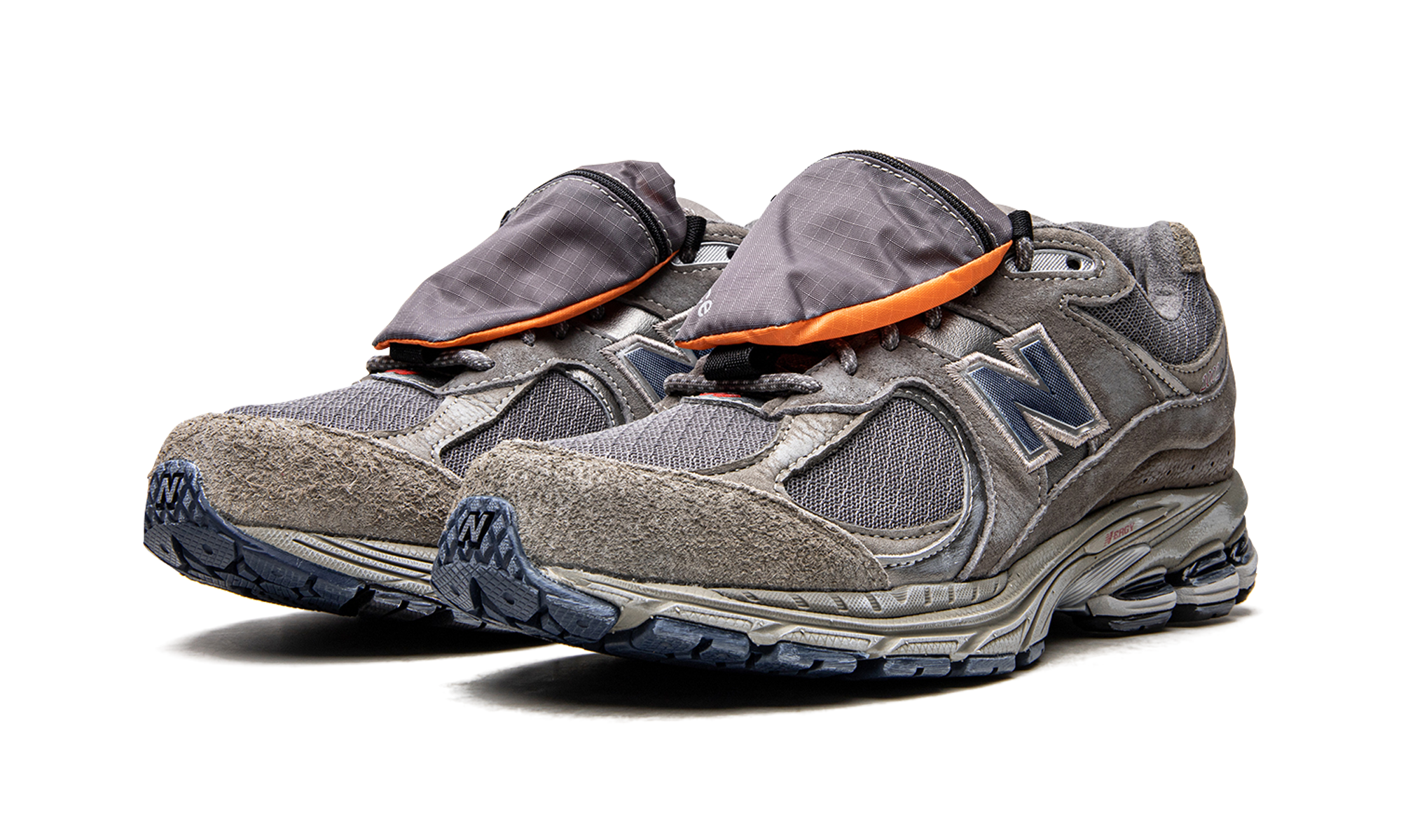2002R "Grey Pouch" M2002RVA