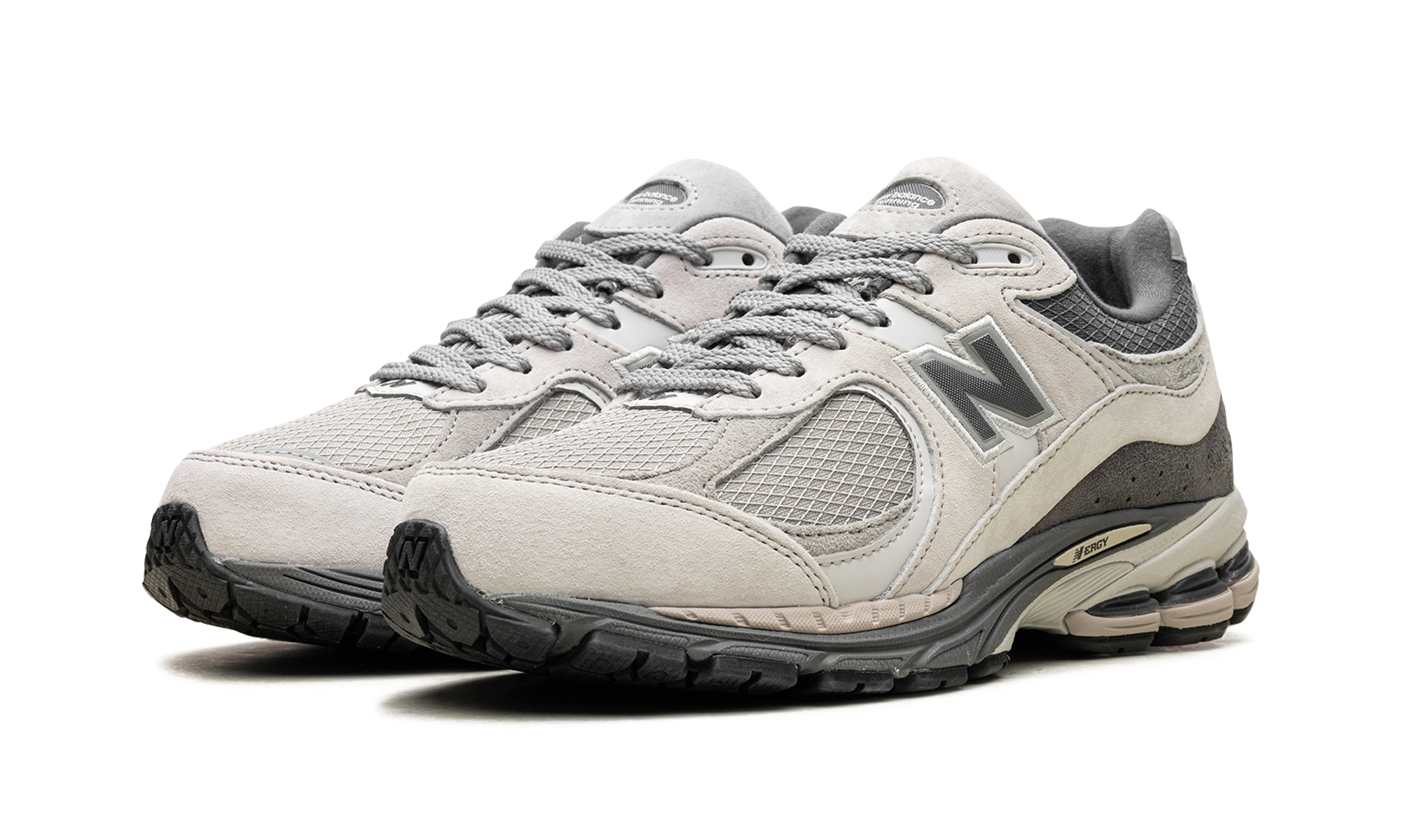 2002R "Raincloud Concrete" M2002RRW