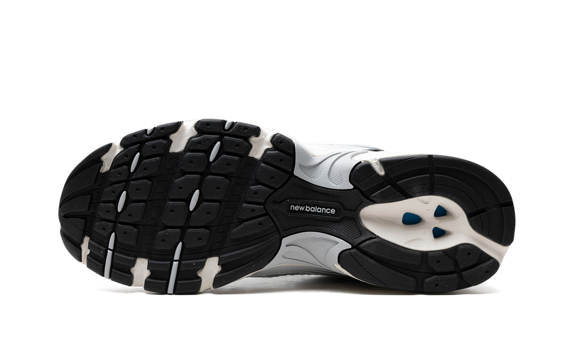 530 "White Silver Black" MR530FDO