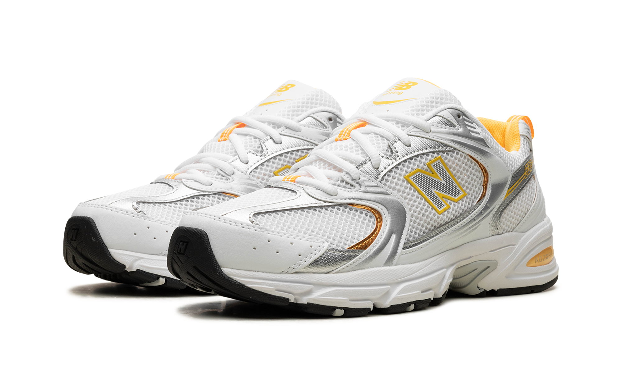 530 "White Vibrant Apricot Silver Metallic" MR530PUT