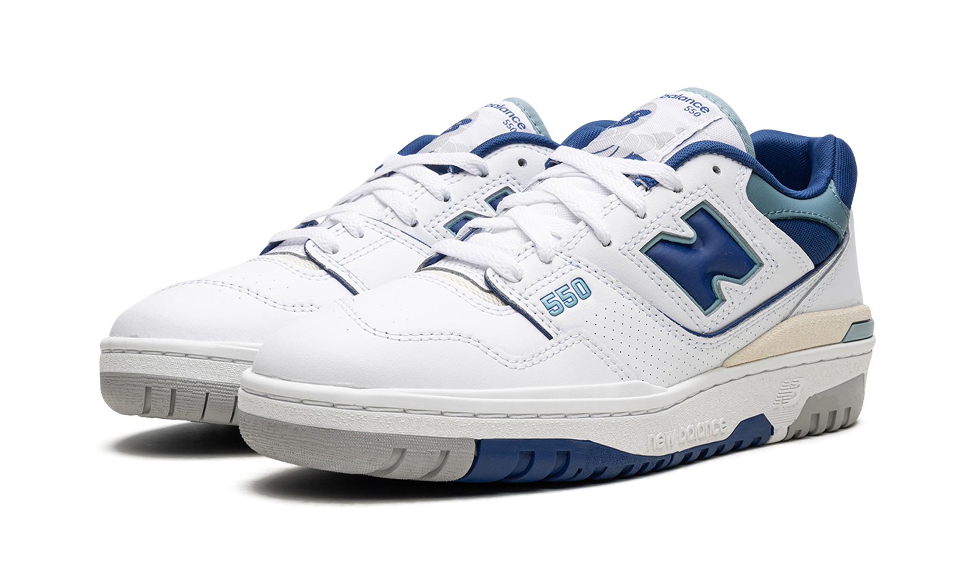 550 "White Blue Groove" BB550NCC