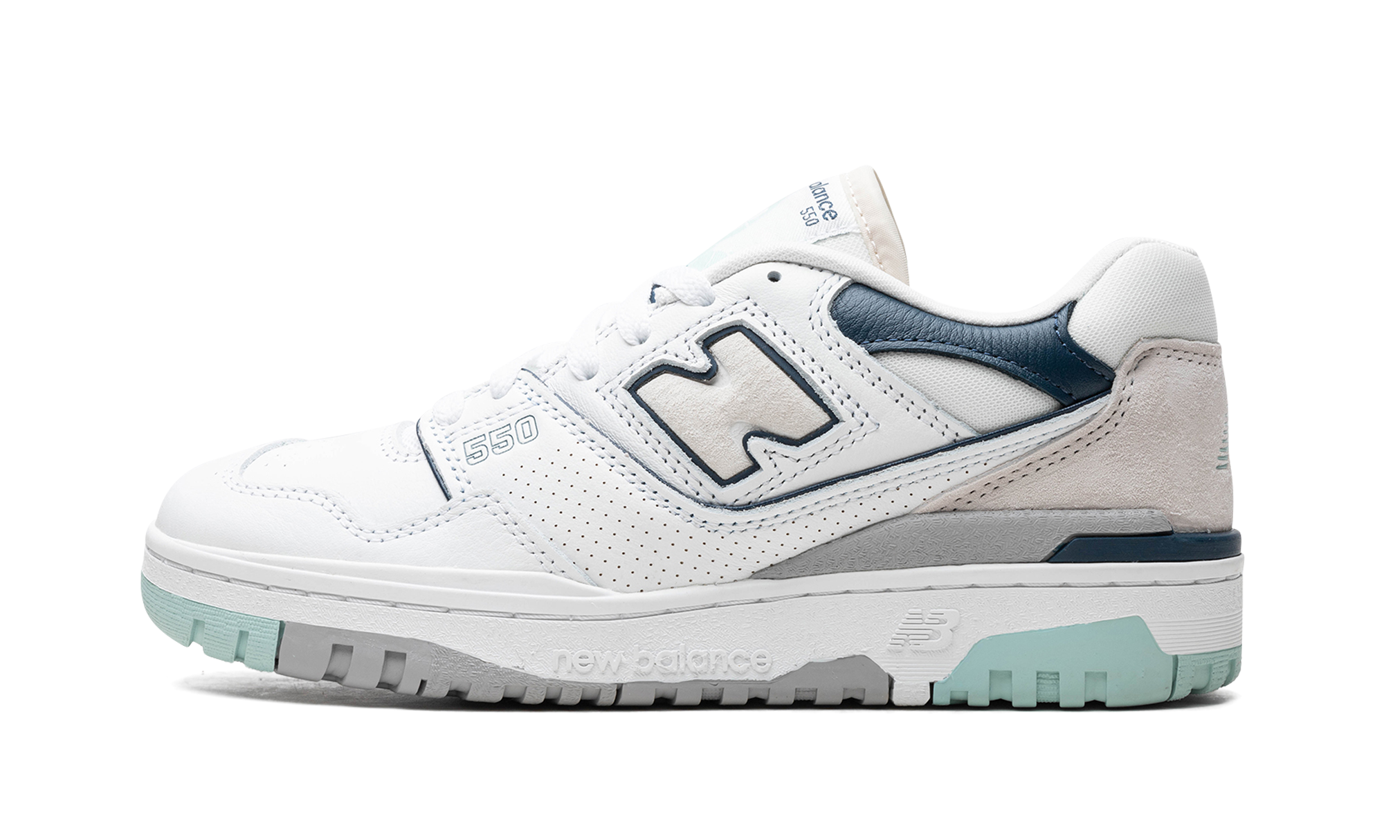 550 "White / Winter Fog" BB550WCA