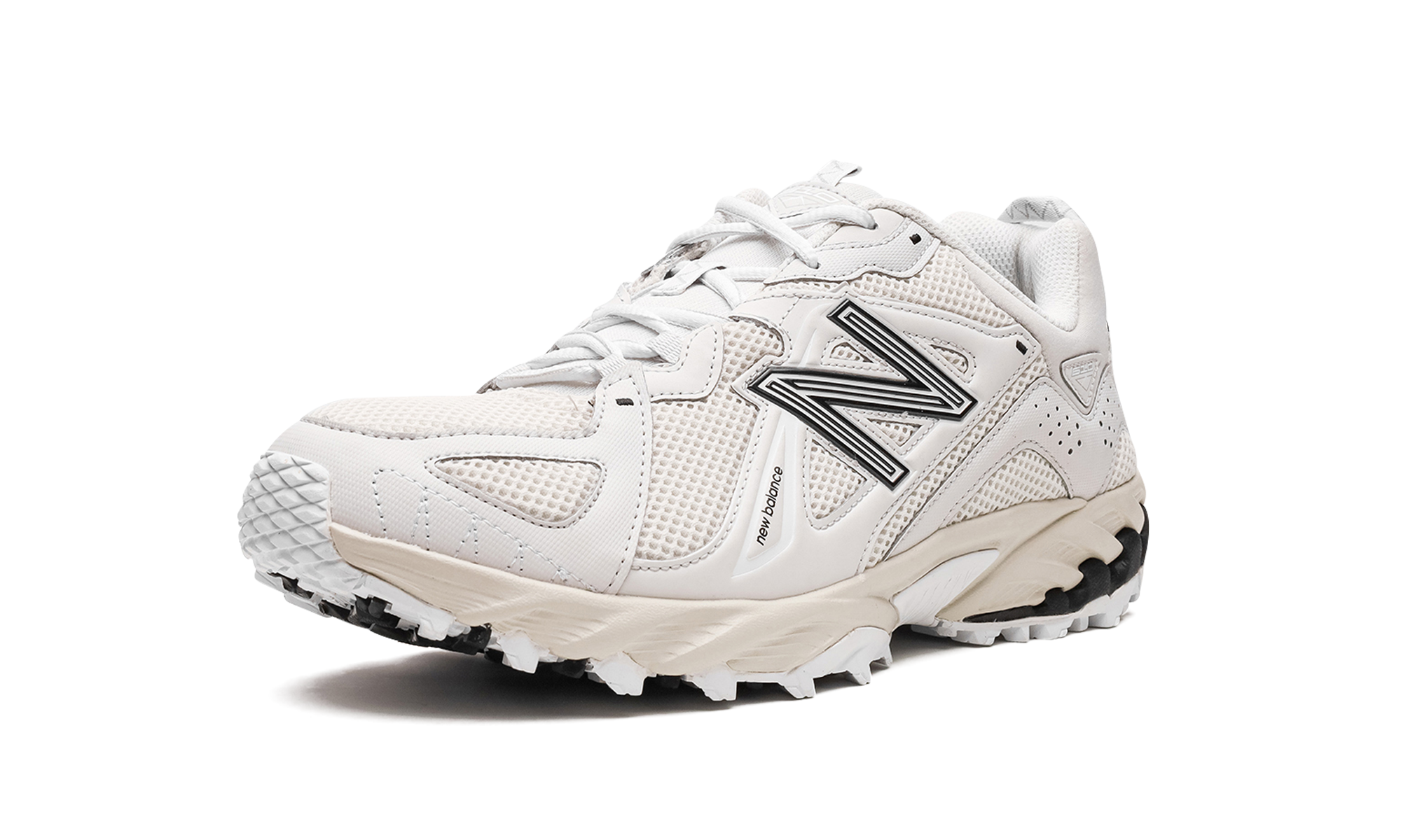 610 "Nimbus Cloud White" ML610TBA