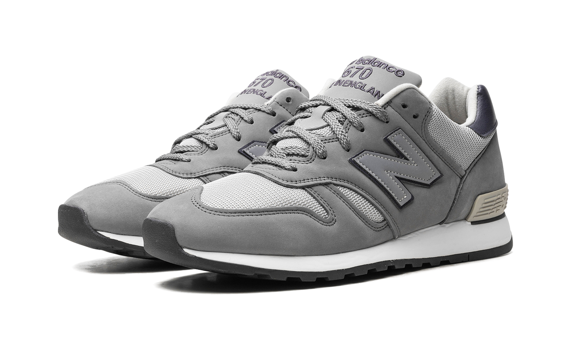 670 "Made in England - Grey" M670GNS