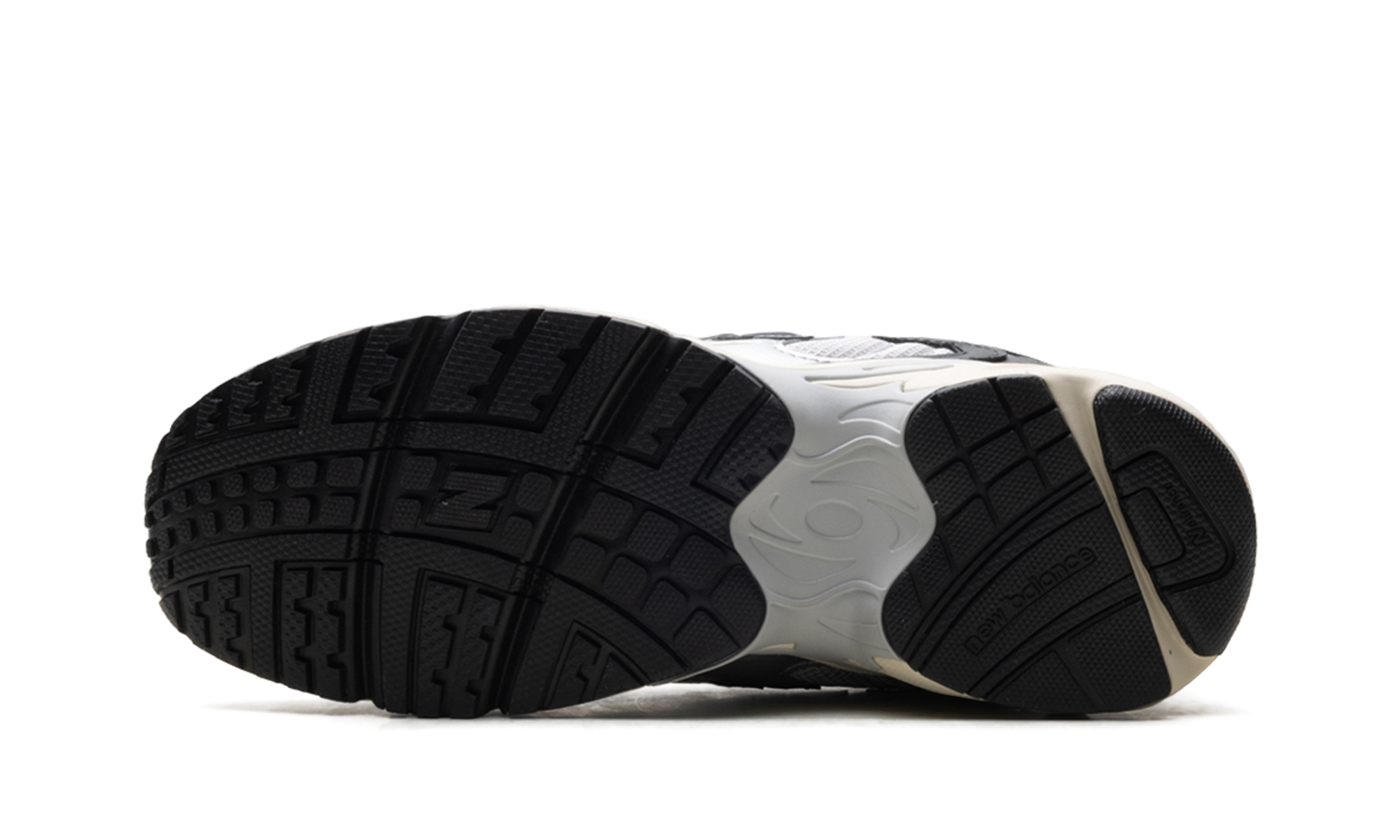 725v1 "Grey Matter Black" ML725CE