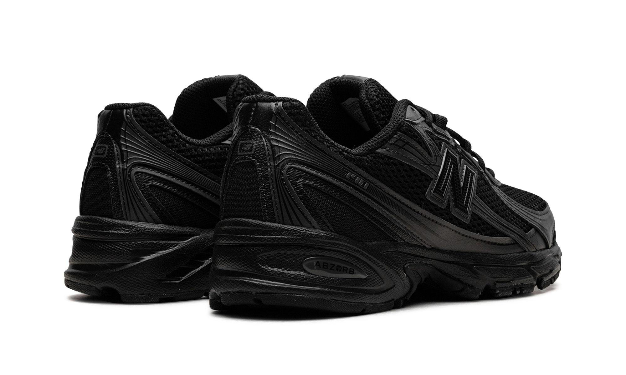 740 "Triple Black" U740BO2