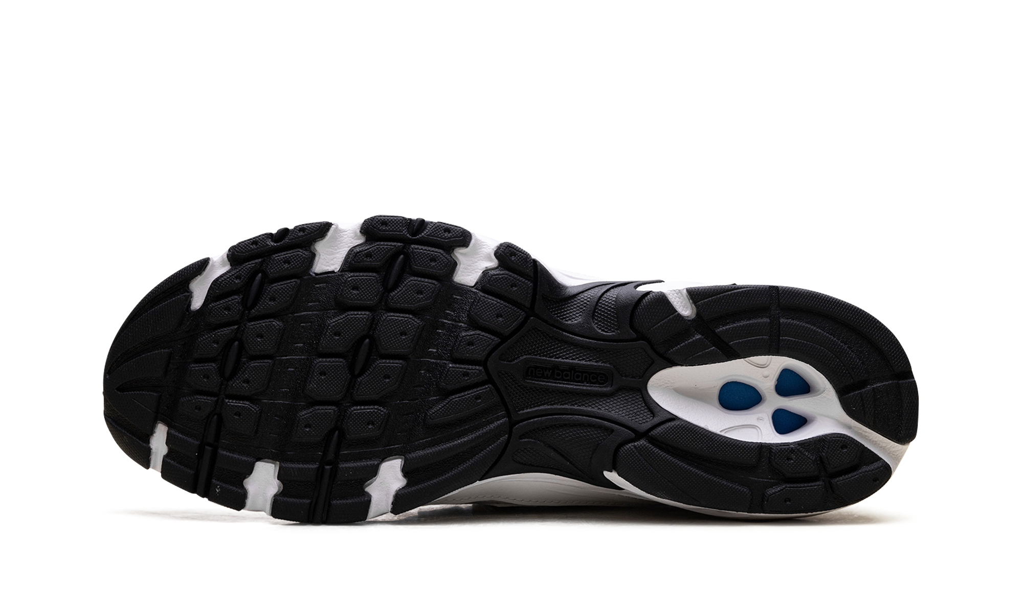 740 "Triple White" U740WW2