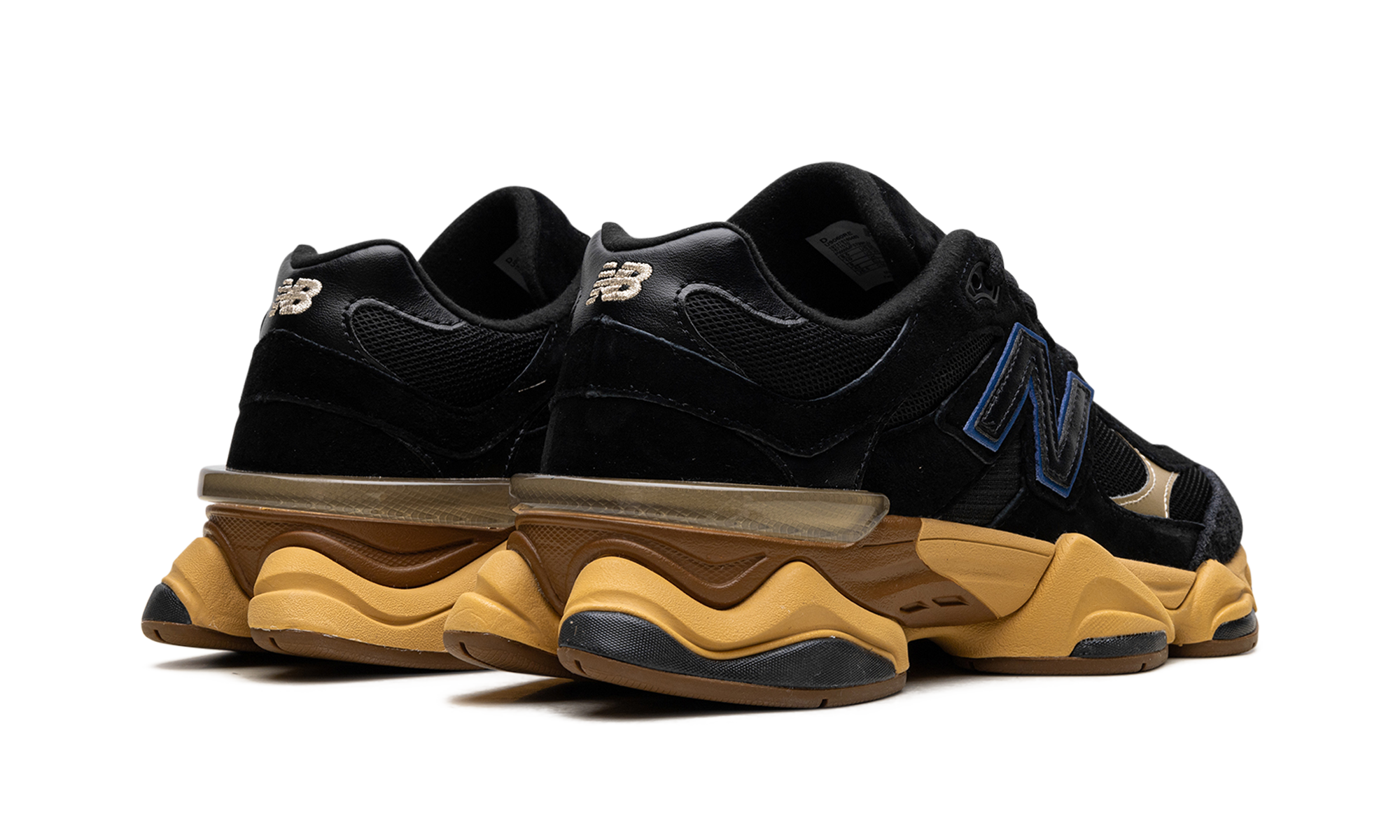 9060 "Black Royal Gum" U9060RE