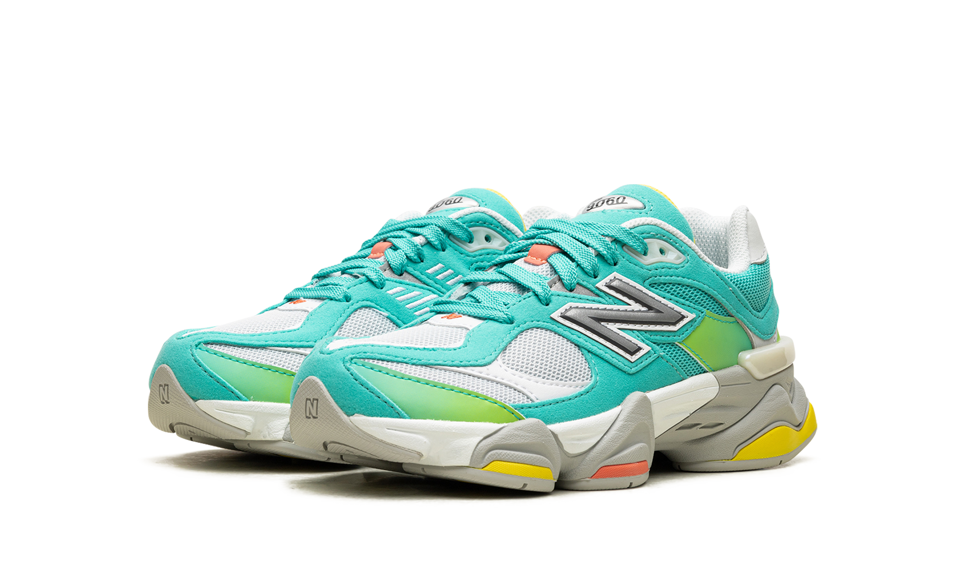 9060 GS "Cyan Burst" GC9060DB