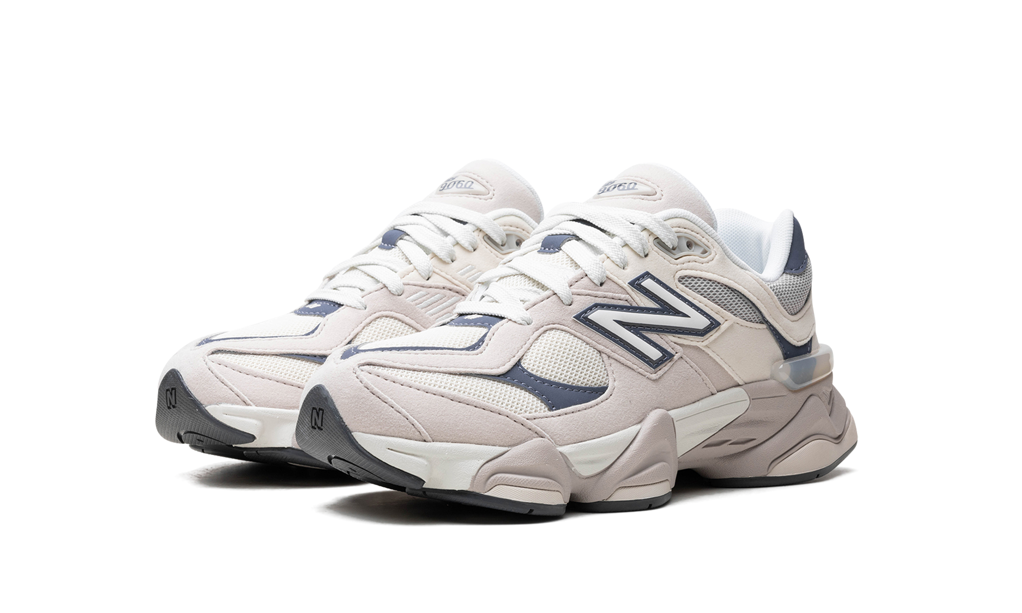 9060 GS "Moonrock Linen" GC9060EB