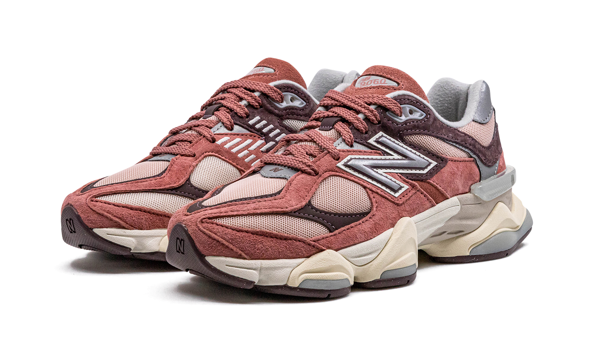 9060 "Mineral Red/Truffle" U9060TRU