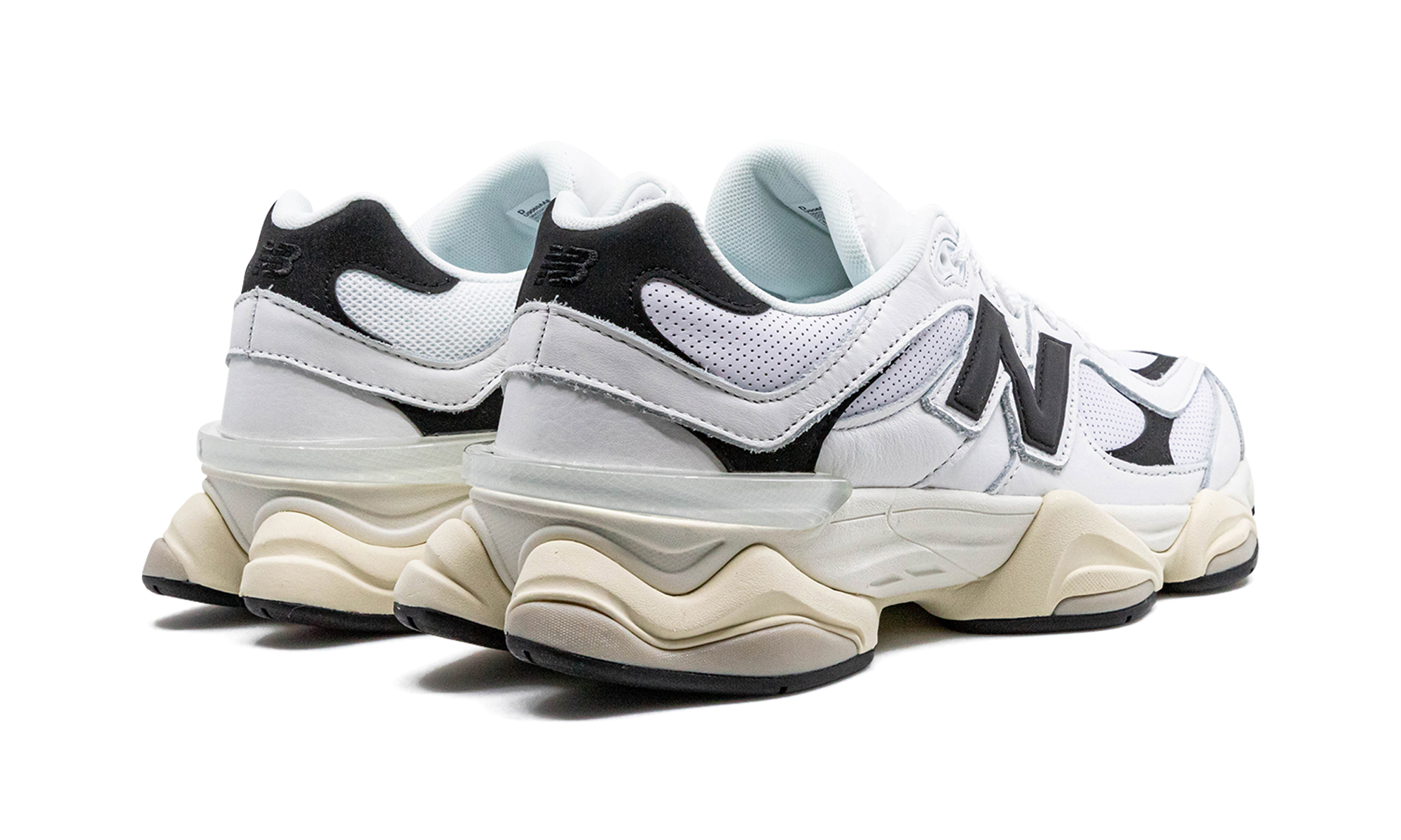 9060 "White / Black" U9060AAB