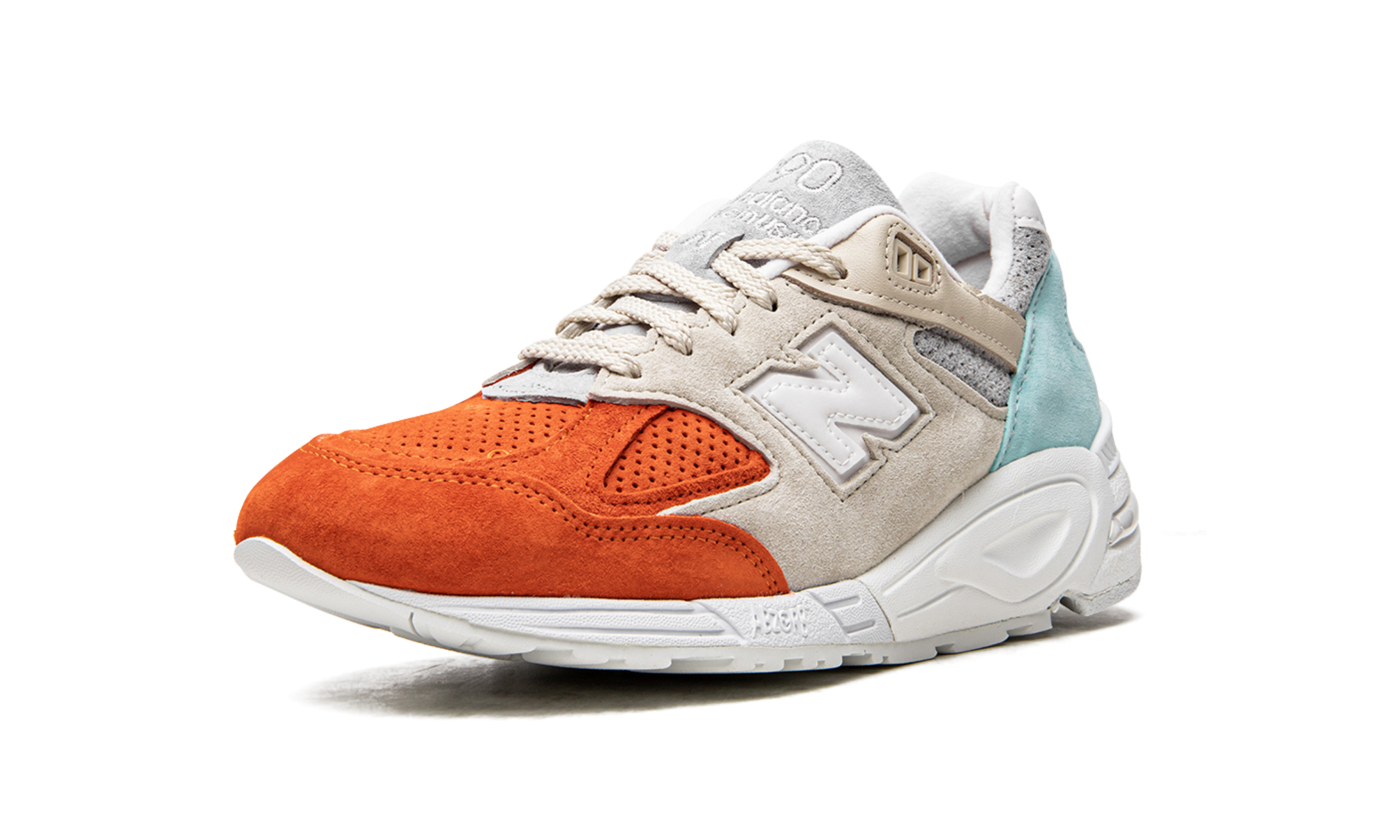 990 v2 "Kith Cyclades" M990KC2