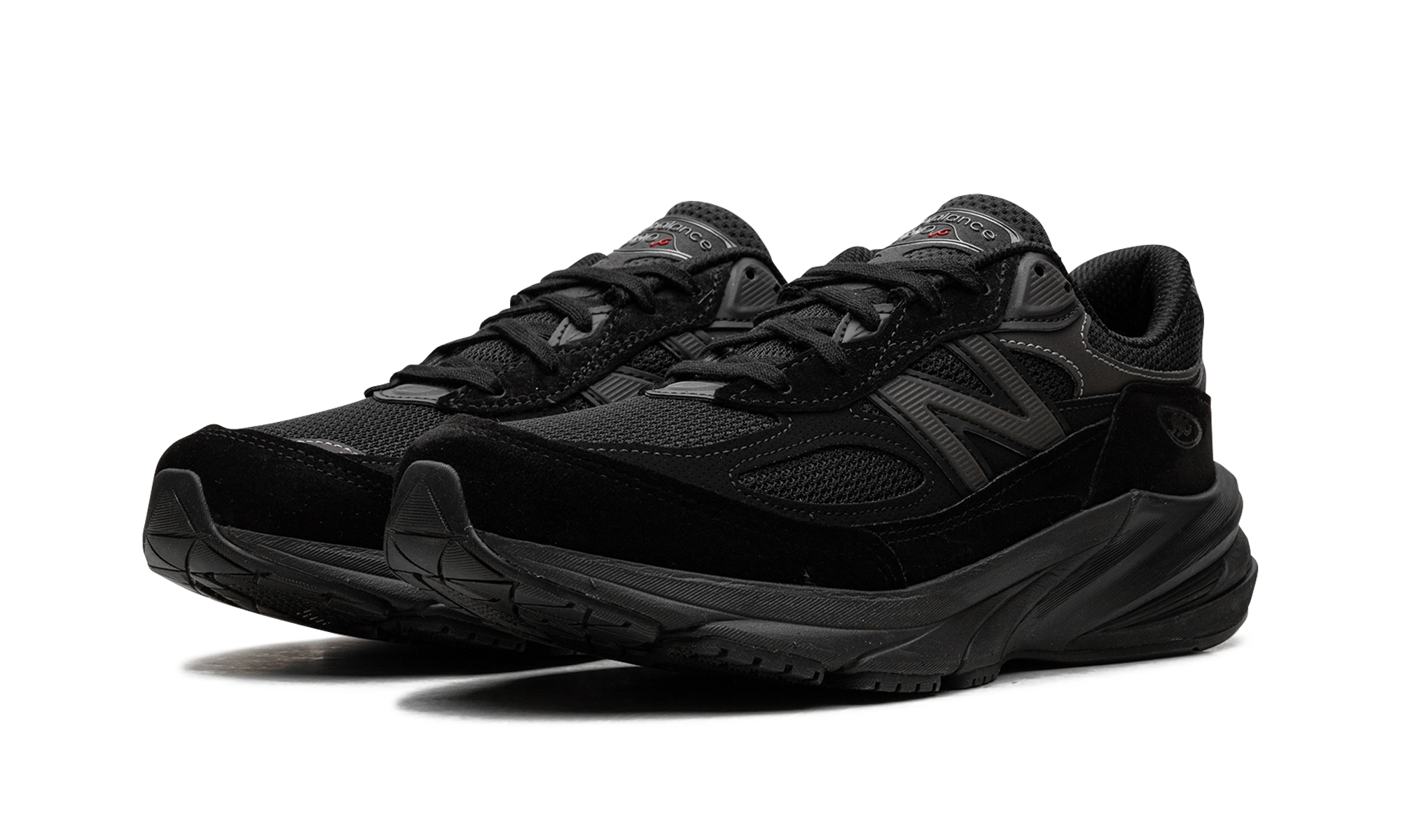 990 v6 "Triple Black" U990BB6