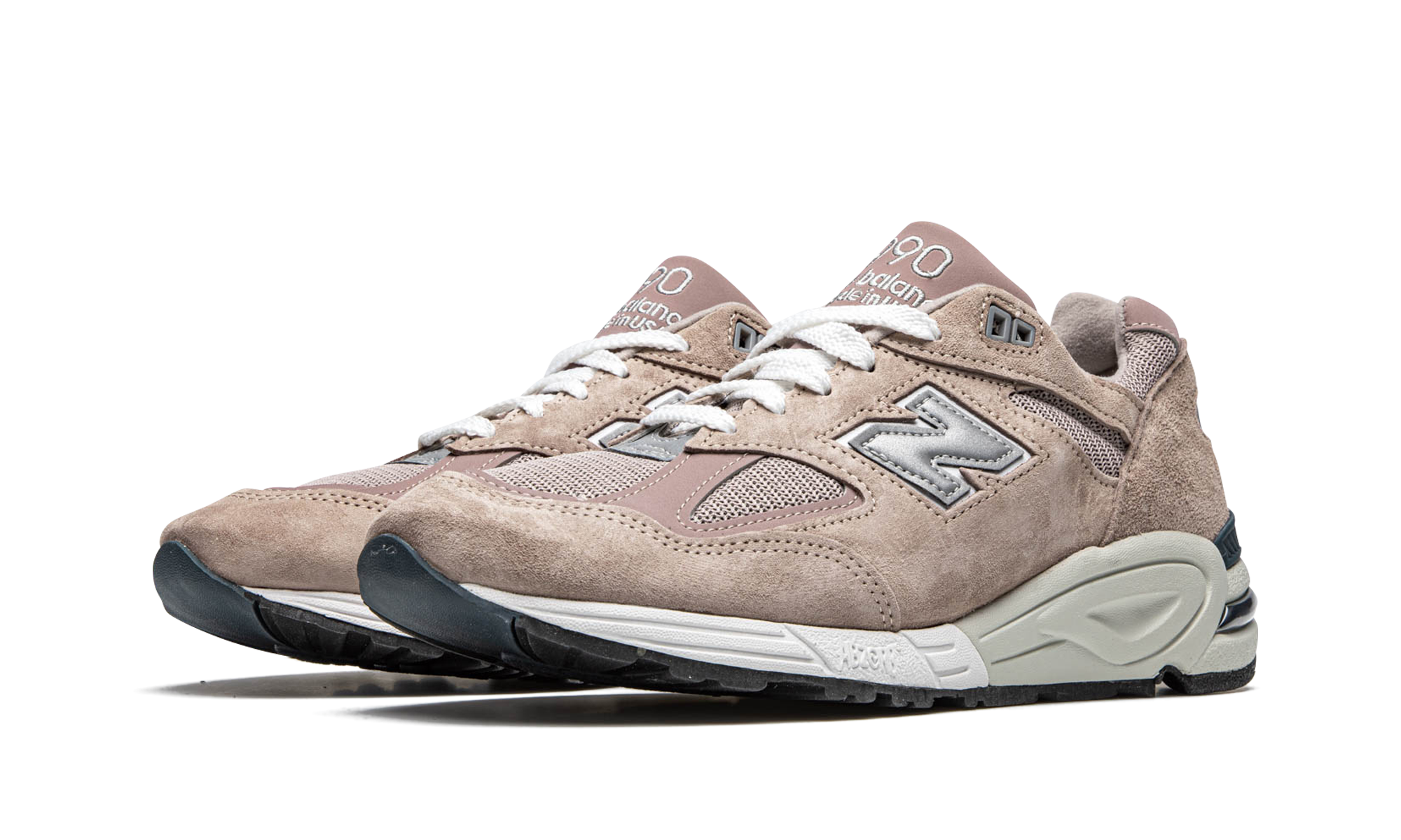 990v2 "Kith - Dusty Rose" M990K2