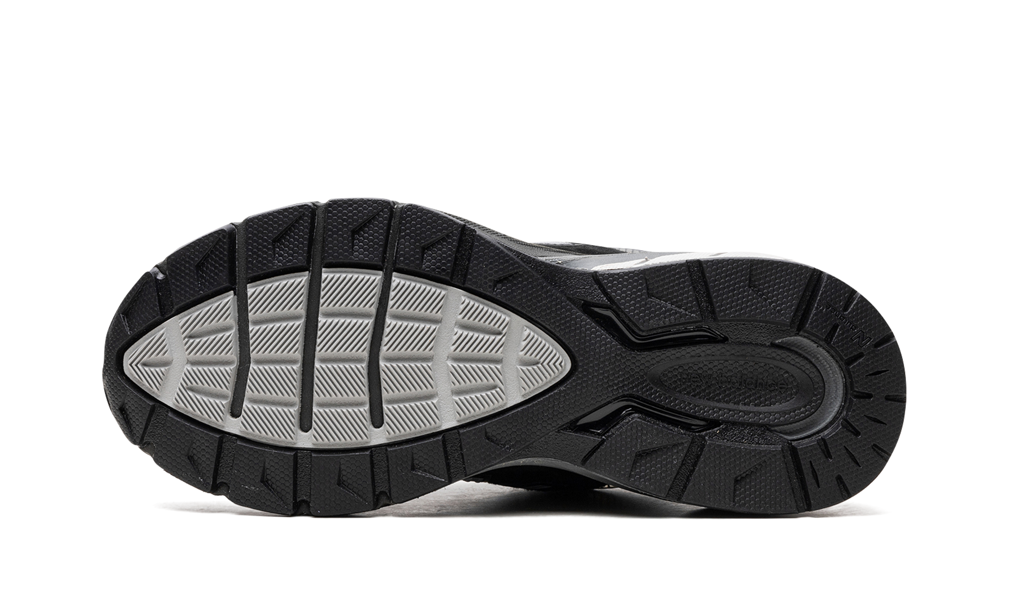 990v5 WMNS "Black / Silver"