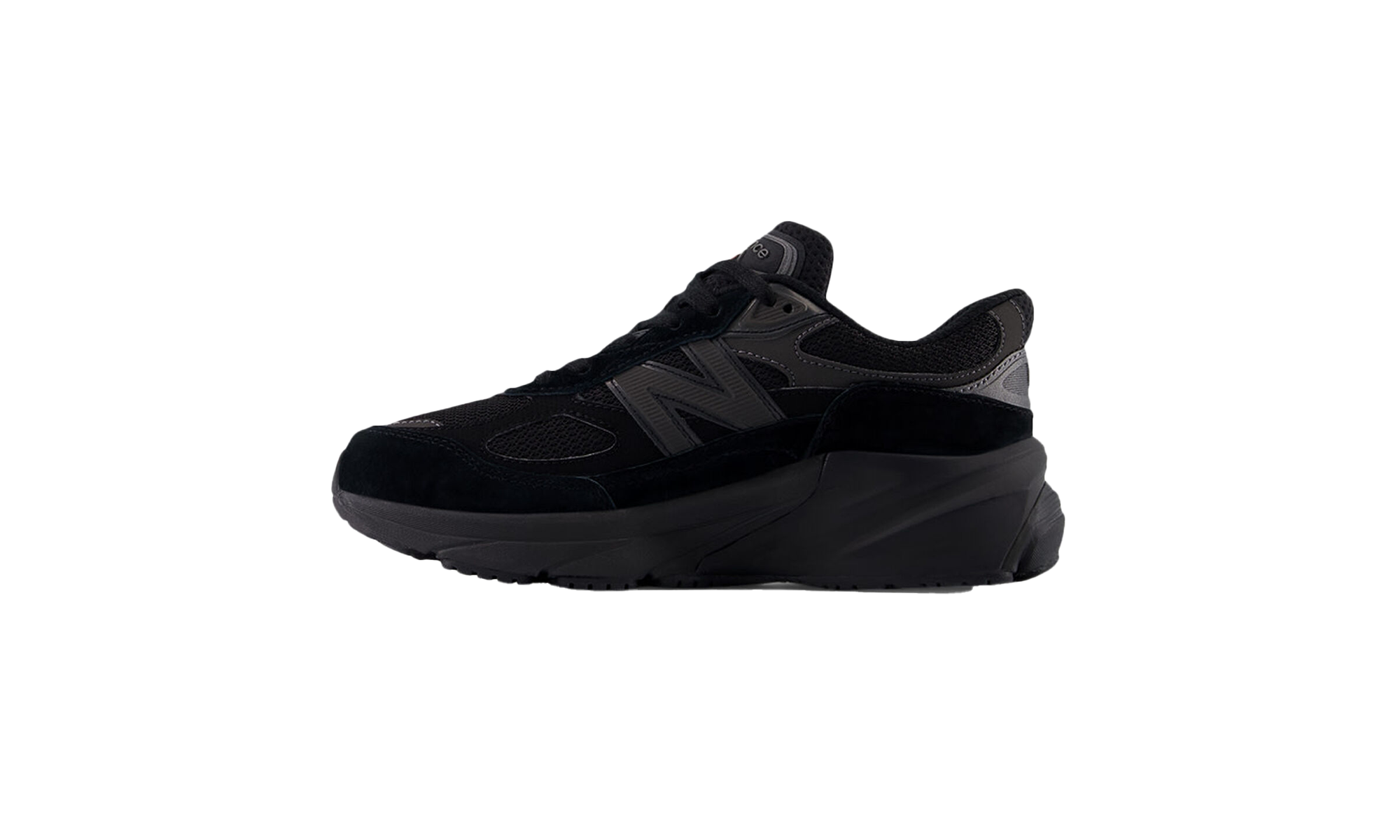 990v6 GS "Triple Black" GC990BB6