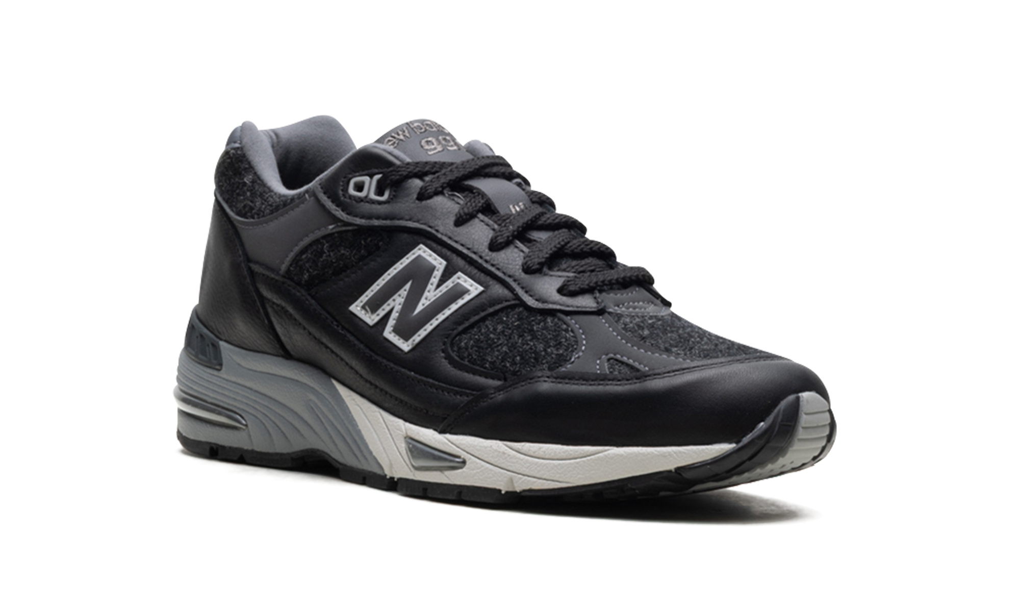 991 "Harris Tweed - Black/Grey" M991DJ
