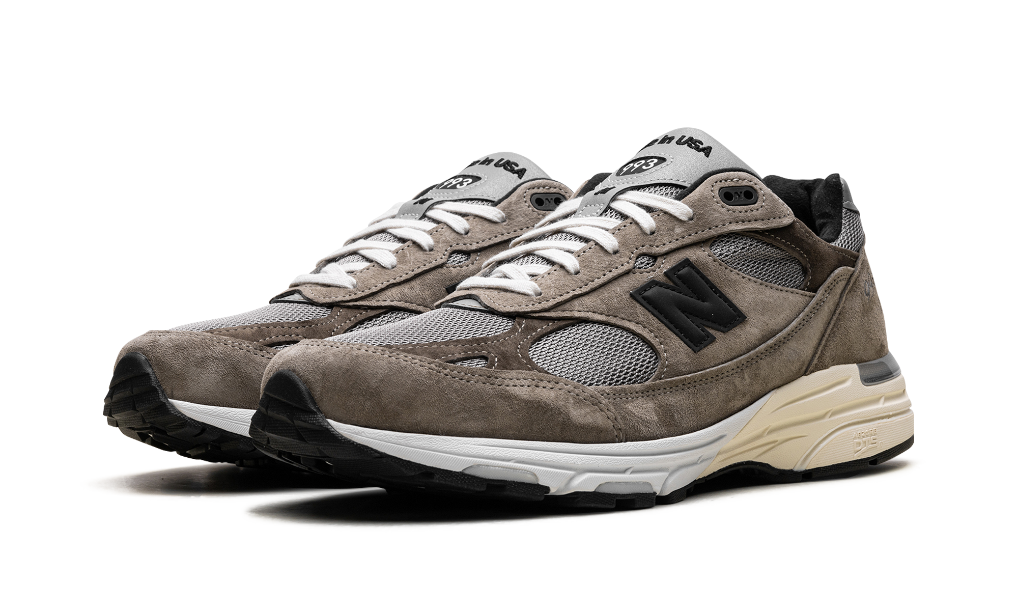 993 "Jjjjound - brown" U993JJ