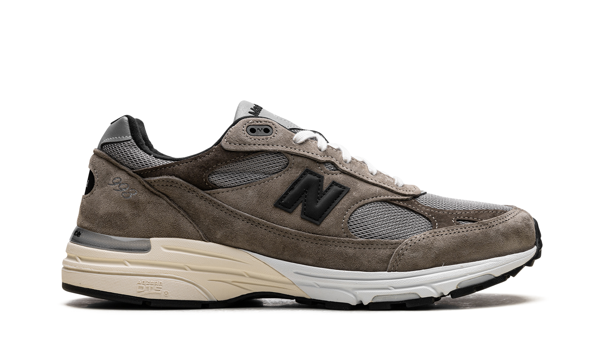 993 "Jjjjound - brown" U993JJ