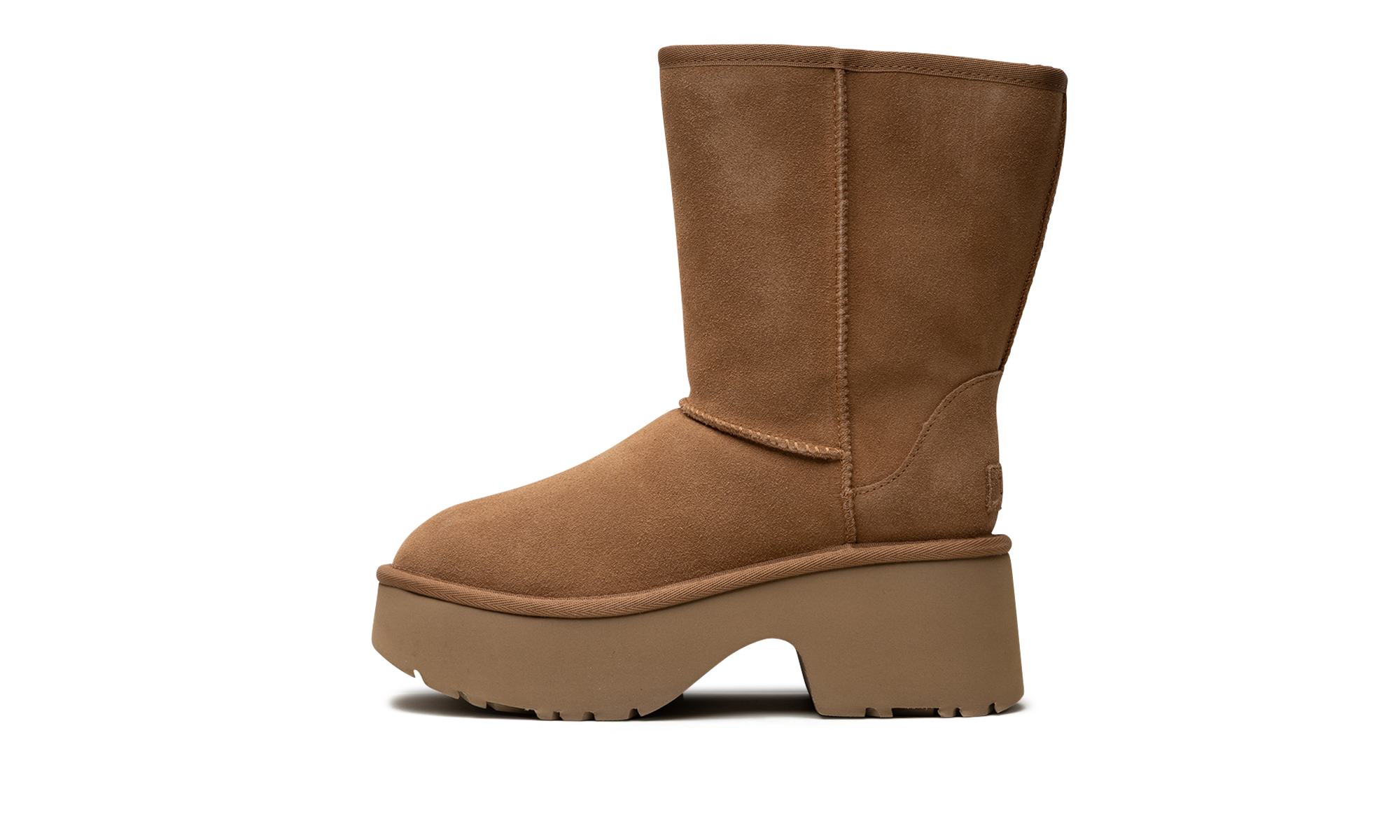 Classic Short New Heights Boot WMNS "Chestnut" 1158310 CHE