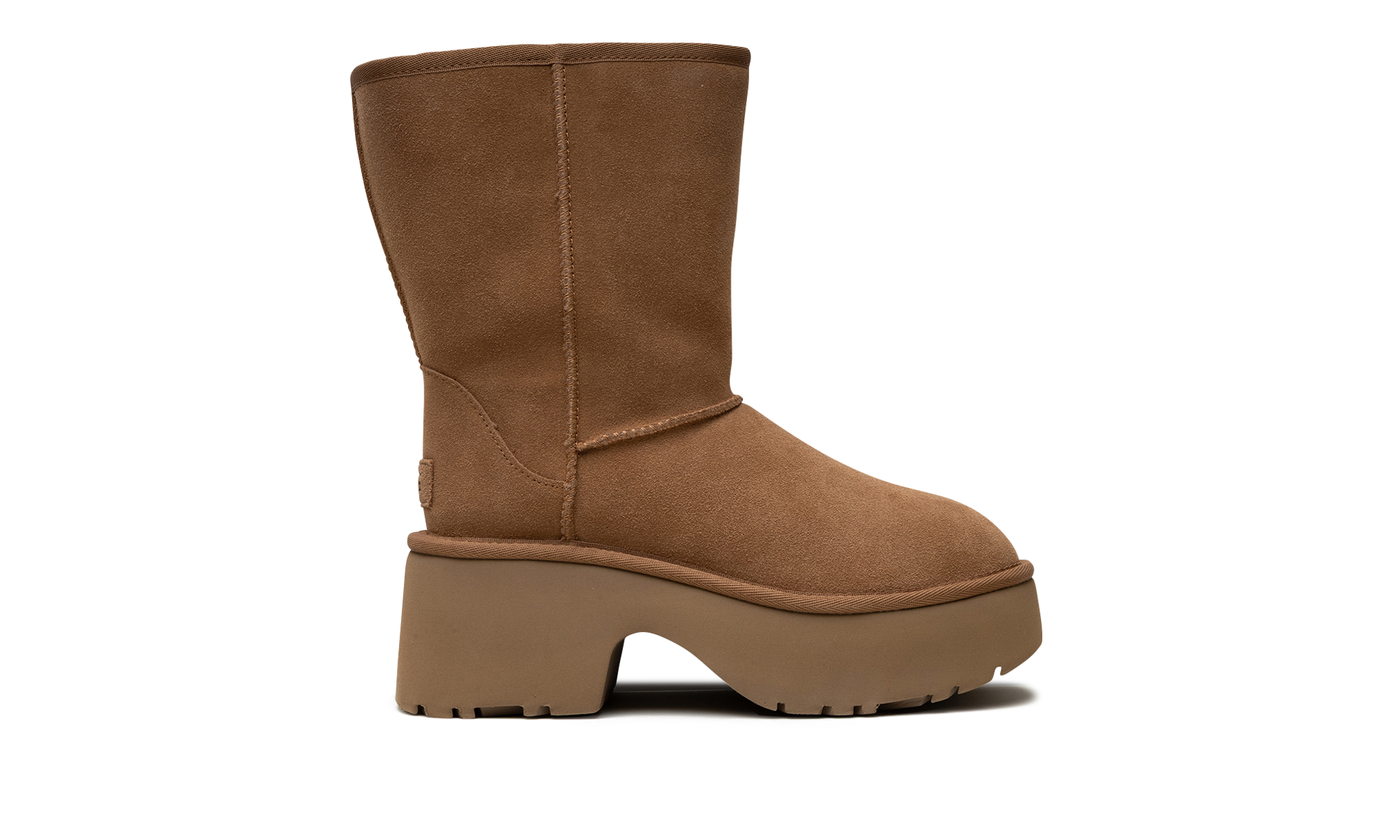Classic Short New Heights Boot WMNS "Chestnut" 1158310 CHE