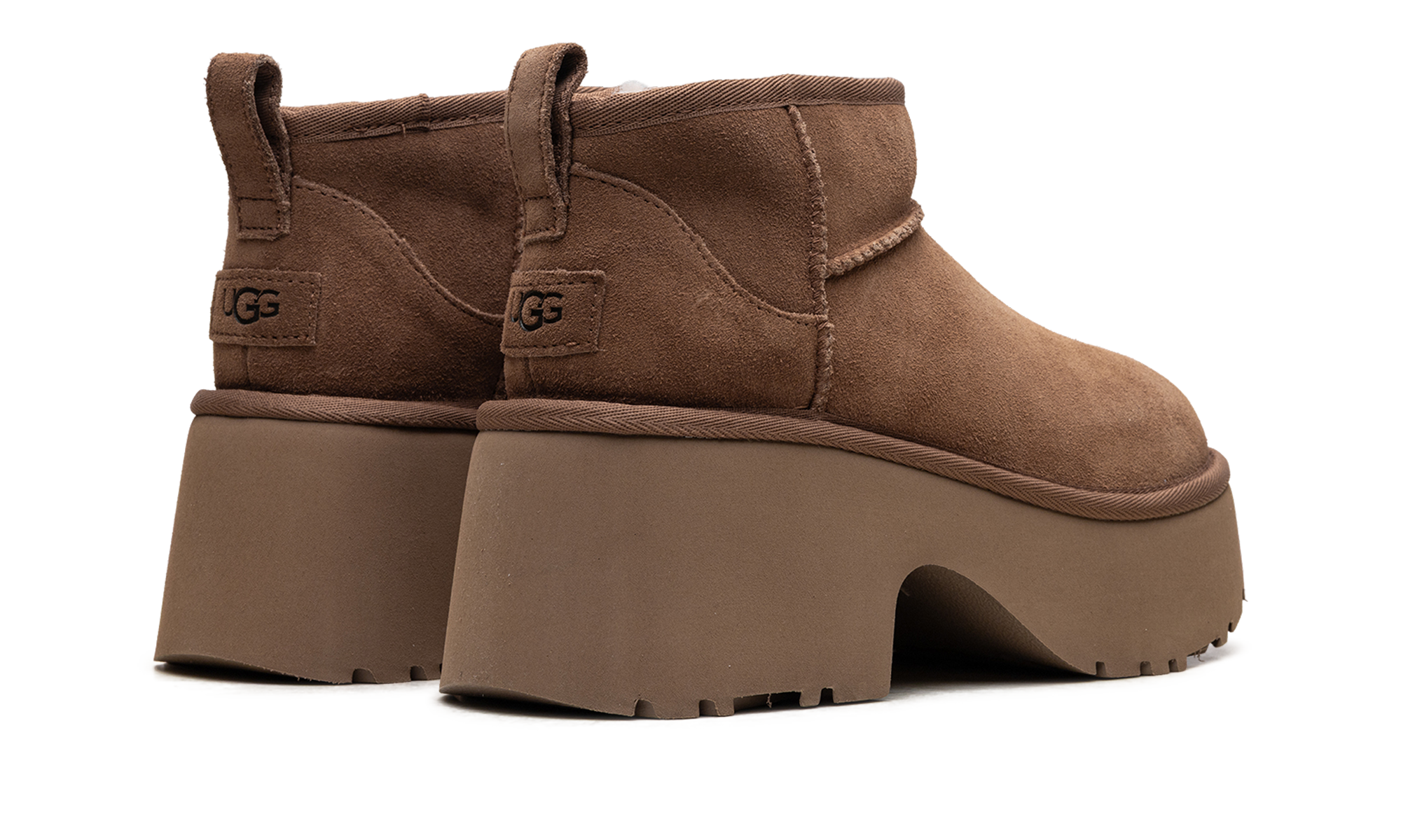 Classic Ultra Mini New Heights Boot WMNS "Chestnut" 1158311 CHE