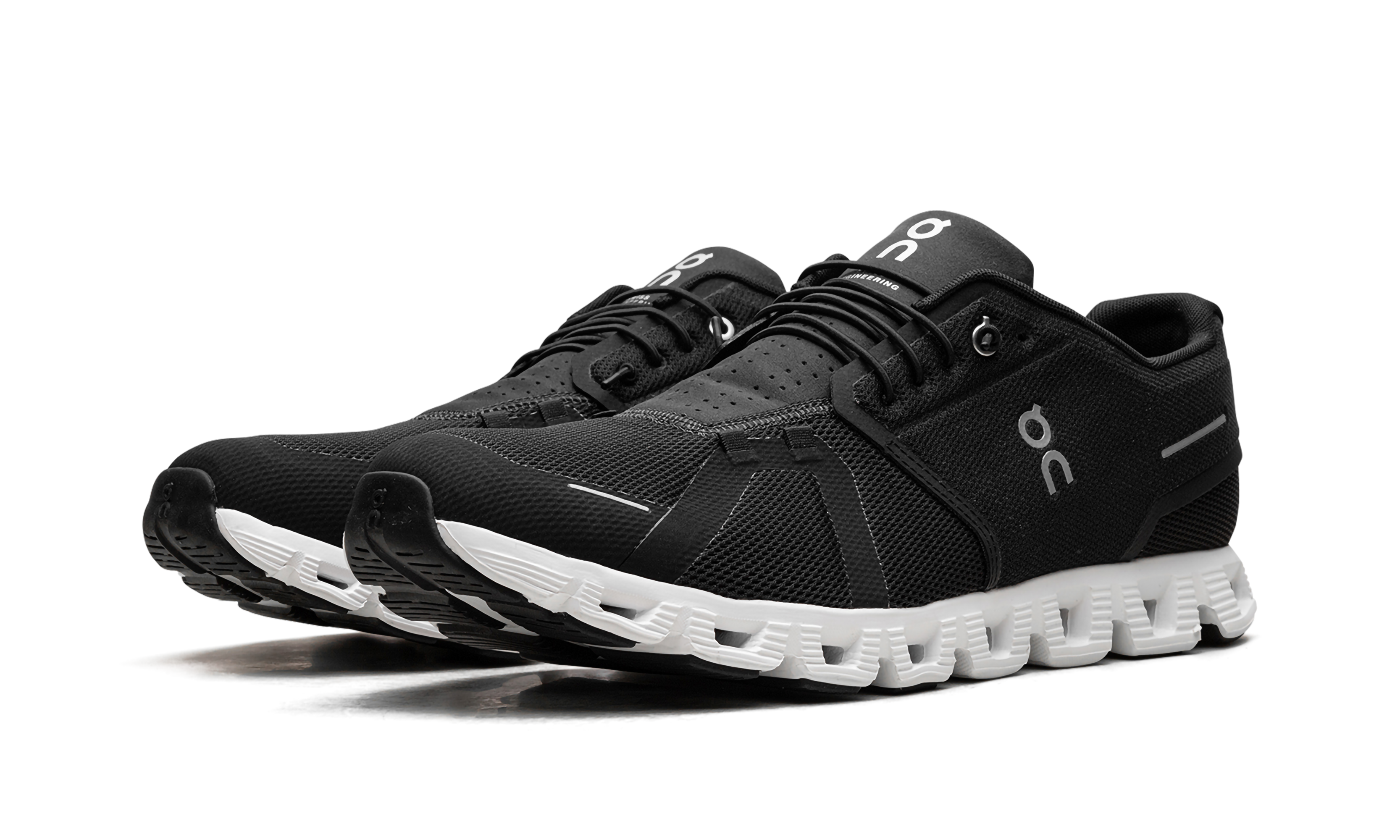 Cloud 5 "Black/white" 59.98919