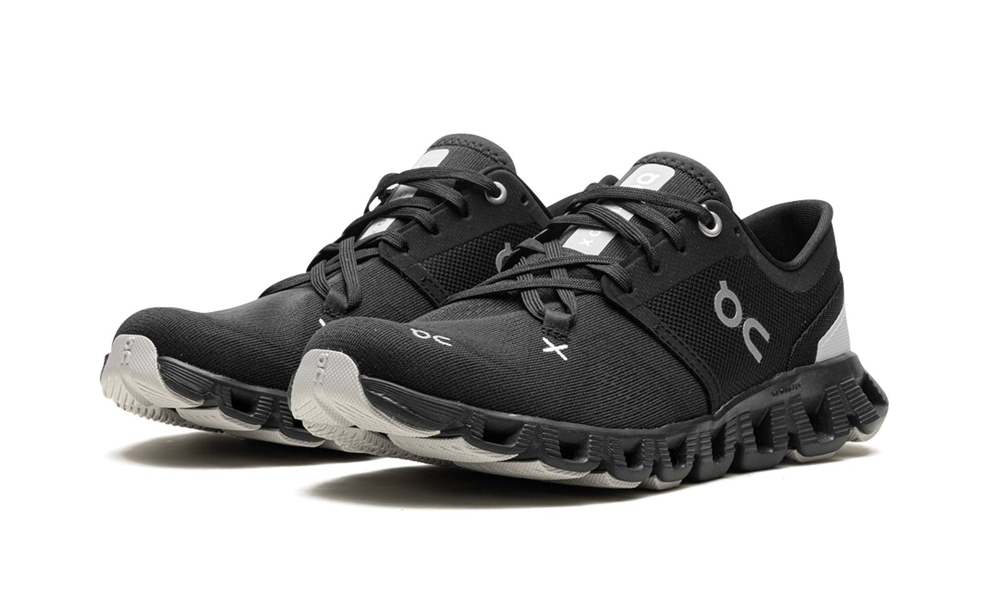 Cloud X 3 Women "Black" 60.98696