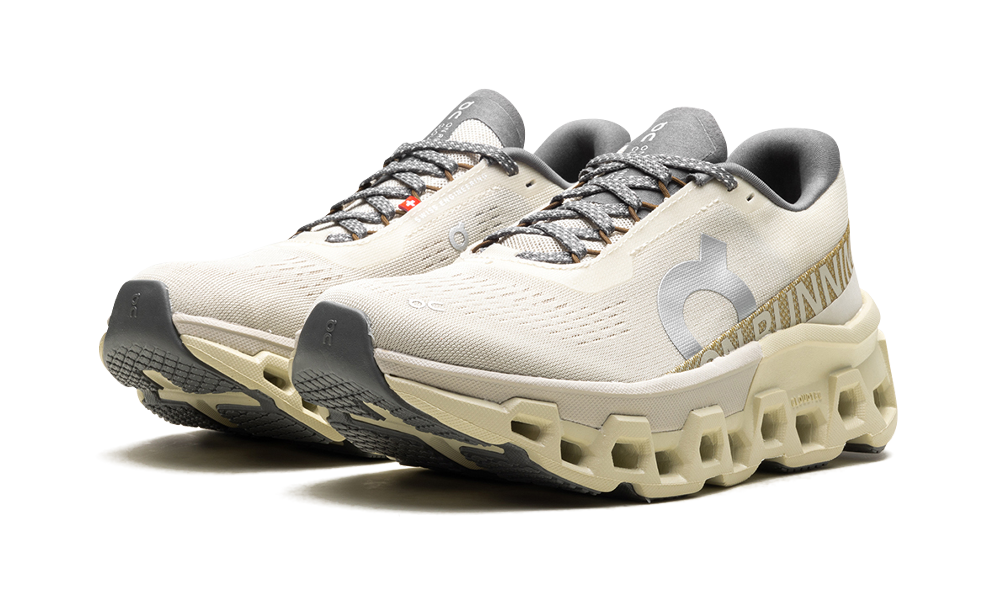 Cloudmonster 2 Women "Cream ice" 3WE10112569