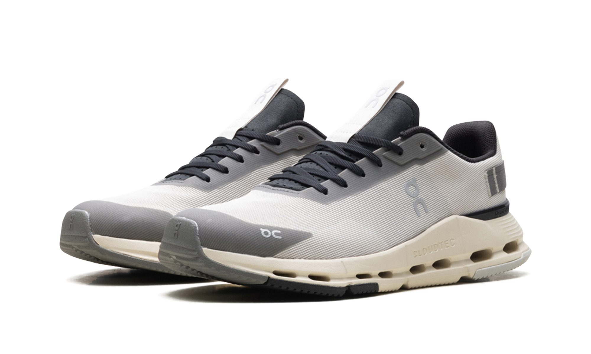 Cloudnova Form 2 "Pearl black" 3ME30152325
