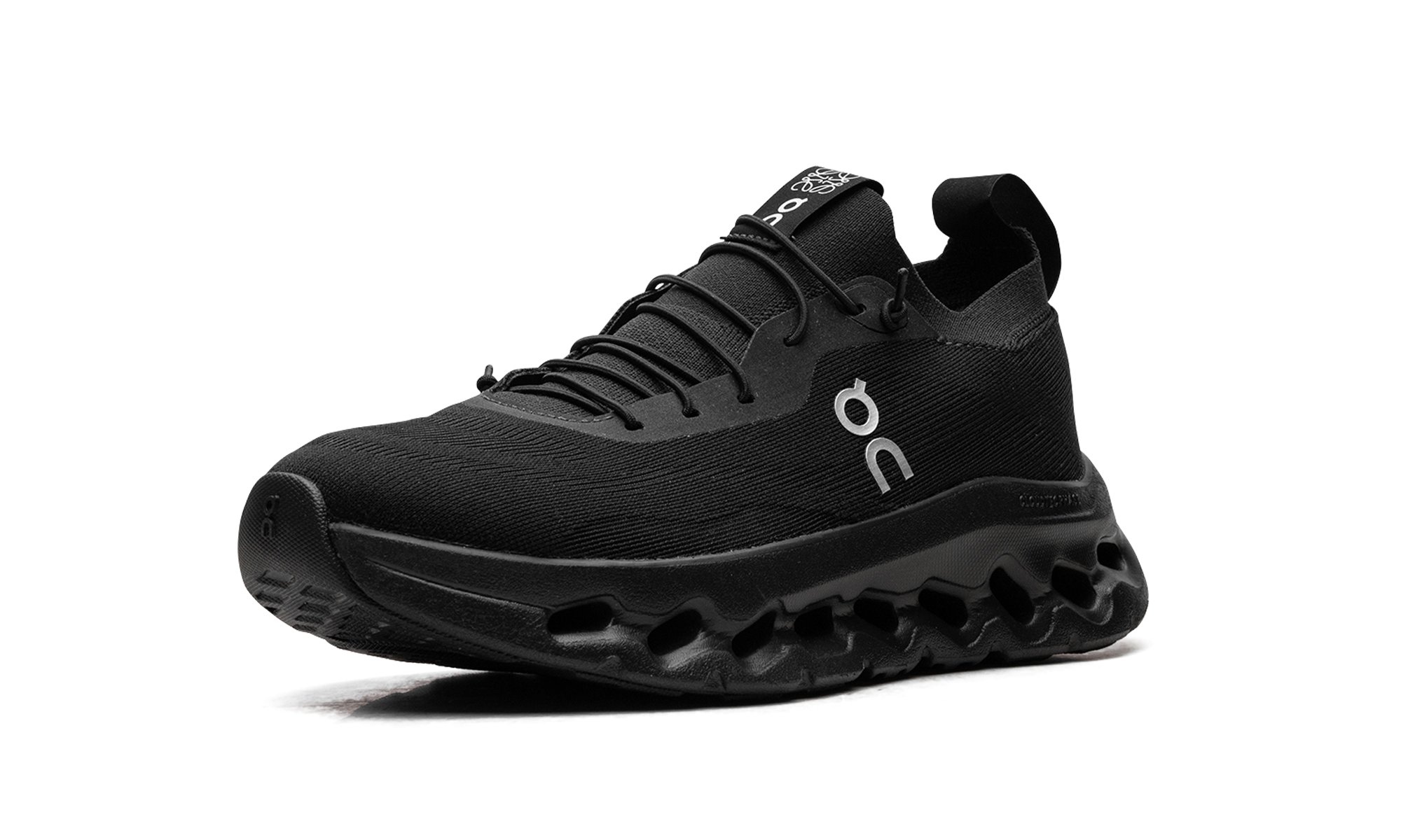 Cloudtilt Women "Loewe all black" 3WD30310485