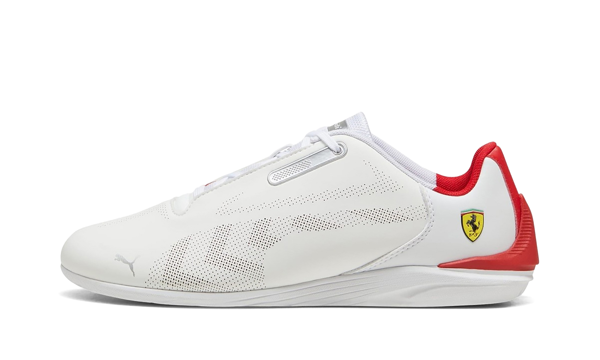 Drift Cat Decima 2.0 "Scuderia ferrari - white rosso corsa" 308395 02