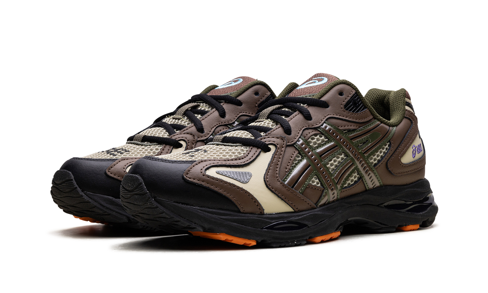 GEL-K1011 "Gallery Dept - Khaki Clay Canyon" 1203A693 300