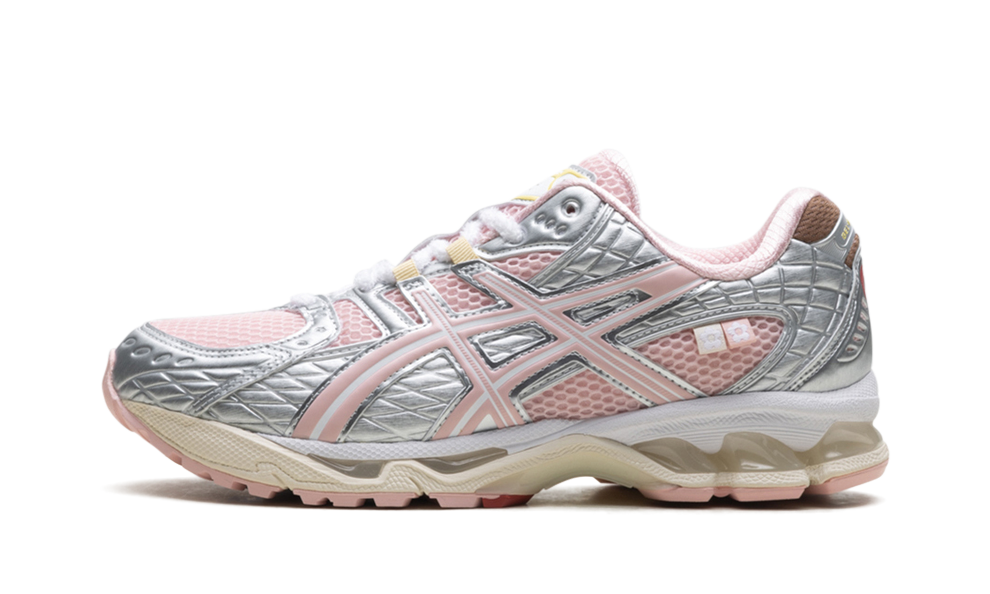 GEL-Nimbus 10.1 "VandyThePink - Strawberry" 1203A865 702