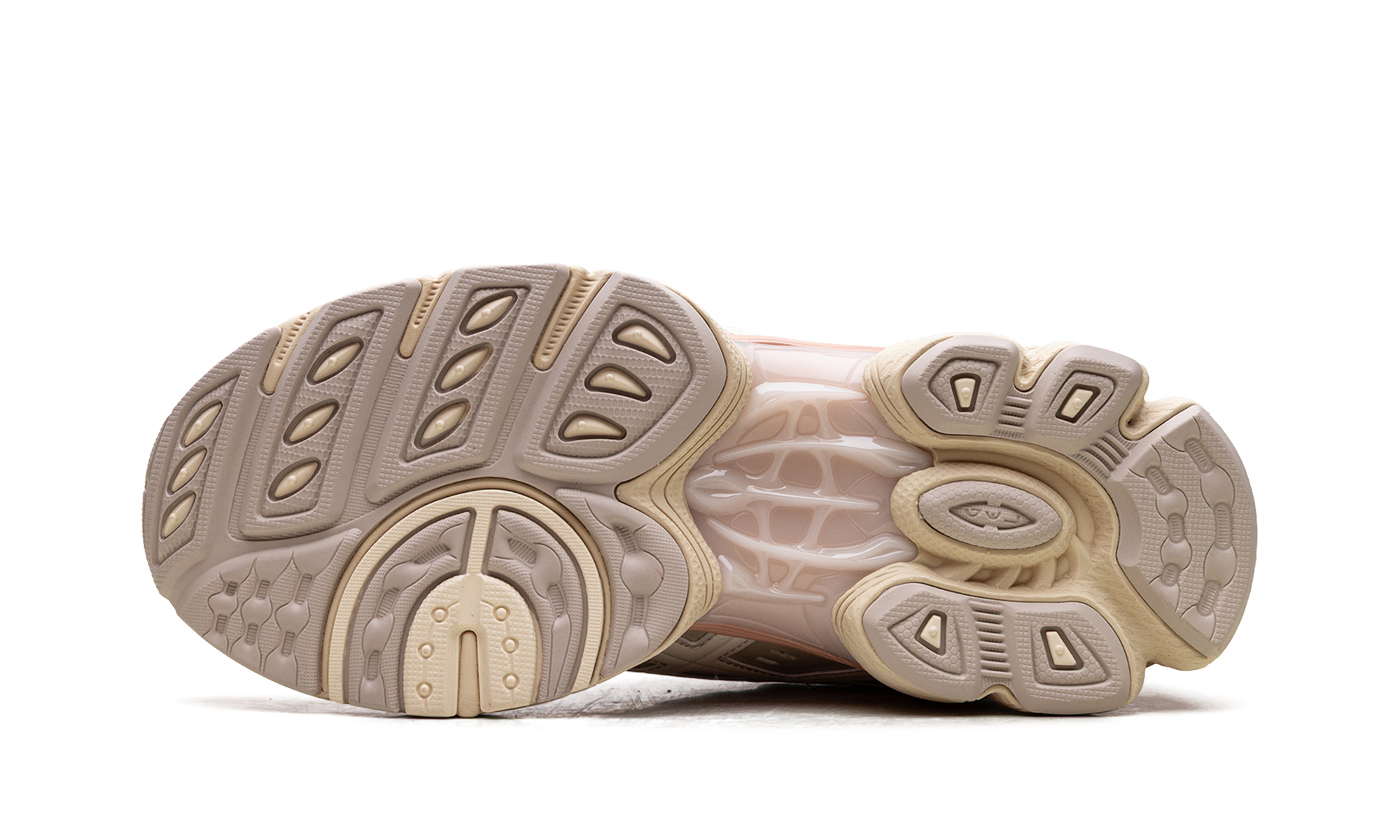 Gel Nimbus 9 WMNS "Pale Oak / Cream" 1202A278 201