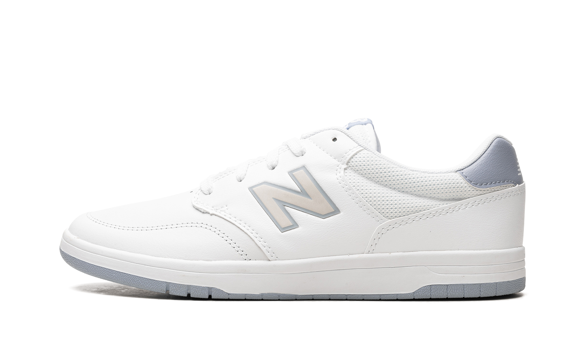 Numeric 425 "White / Platinum" NM425NAS