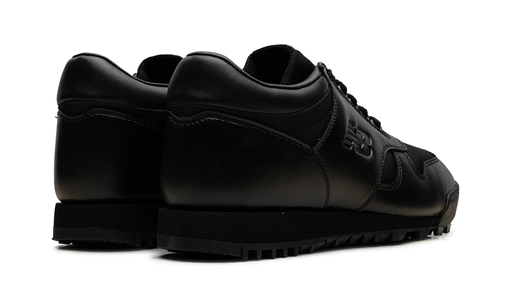 Rainier Low "Triple Black" UALGSBBB