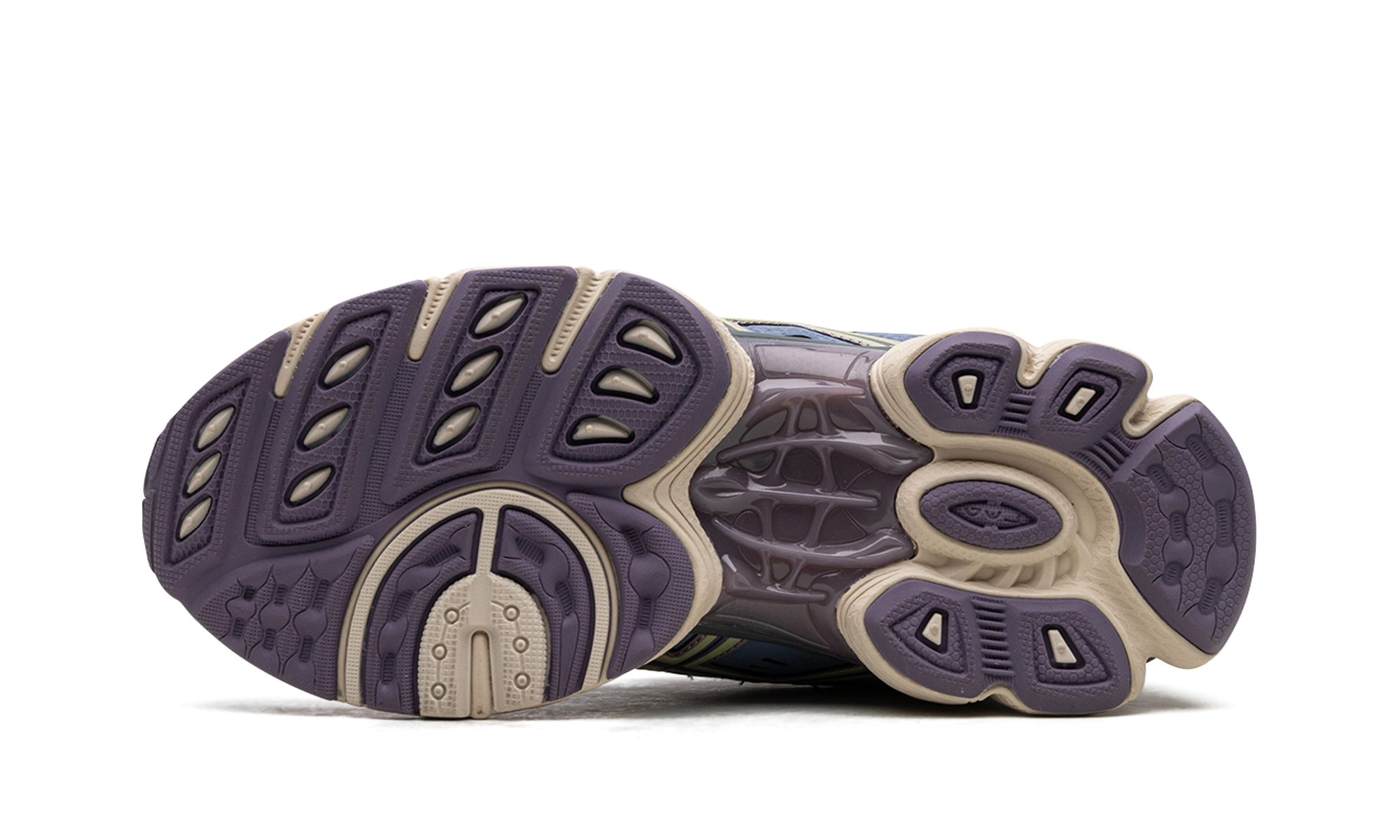 Ub3-S Gel-Nimbus 9 Women "Kiko kostadinov" 1202A277 400