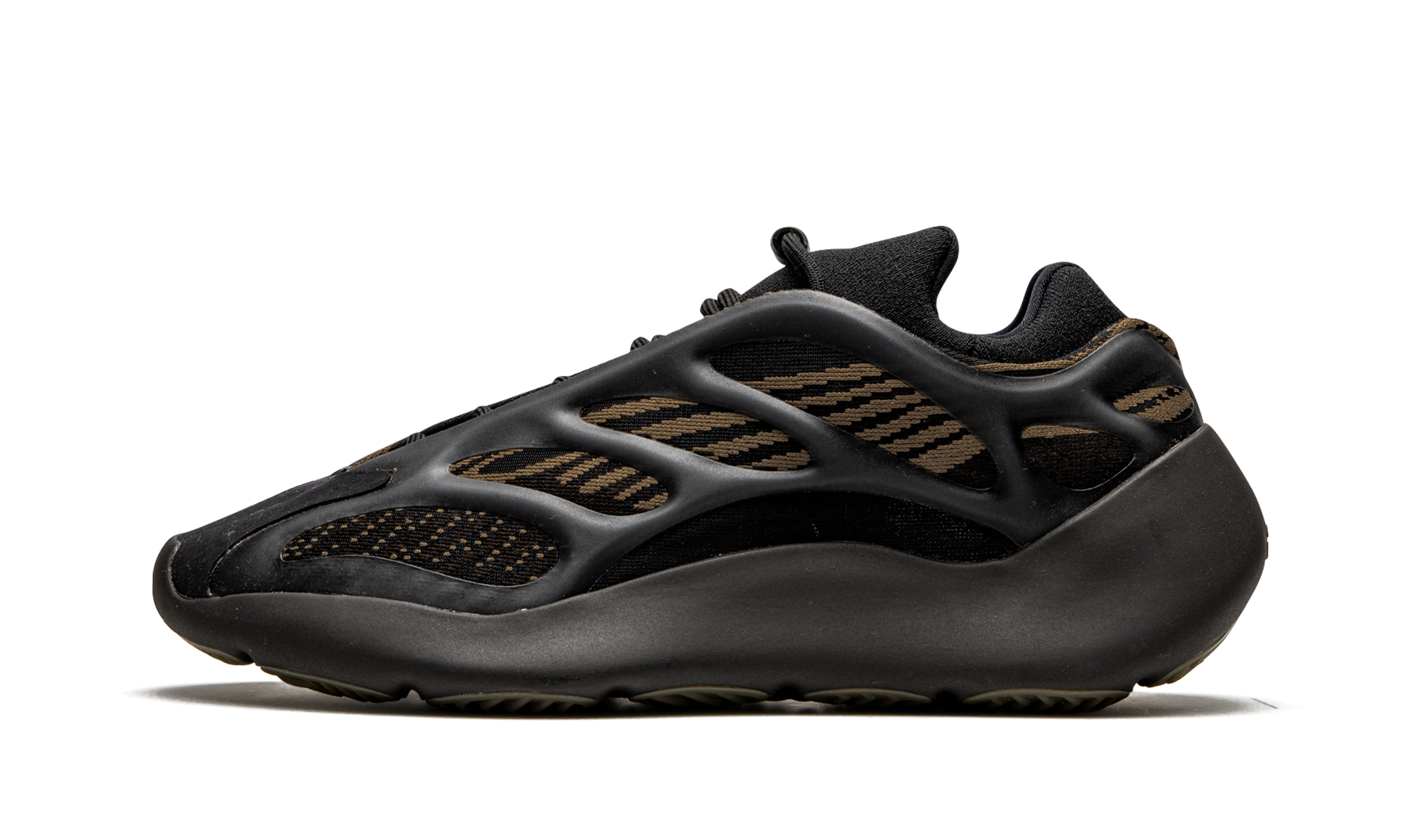 Yeezy 700 V3 "Clay Brown" GY0189
