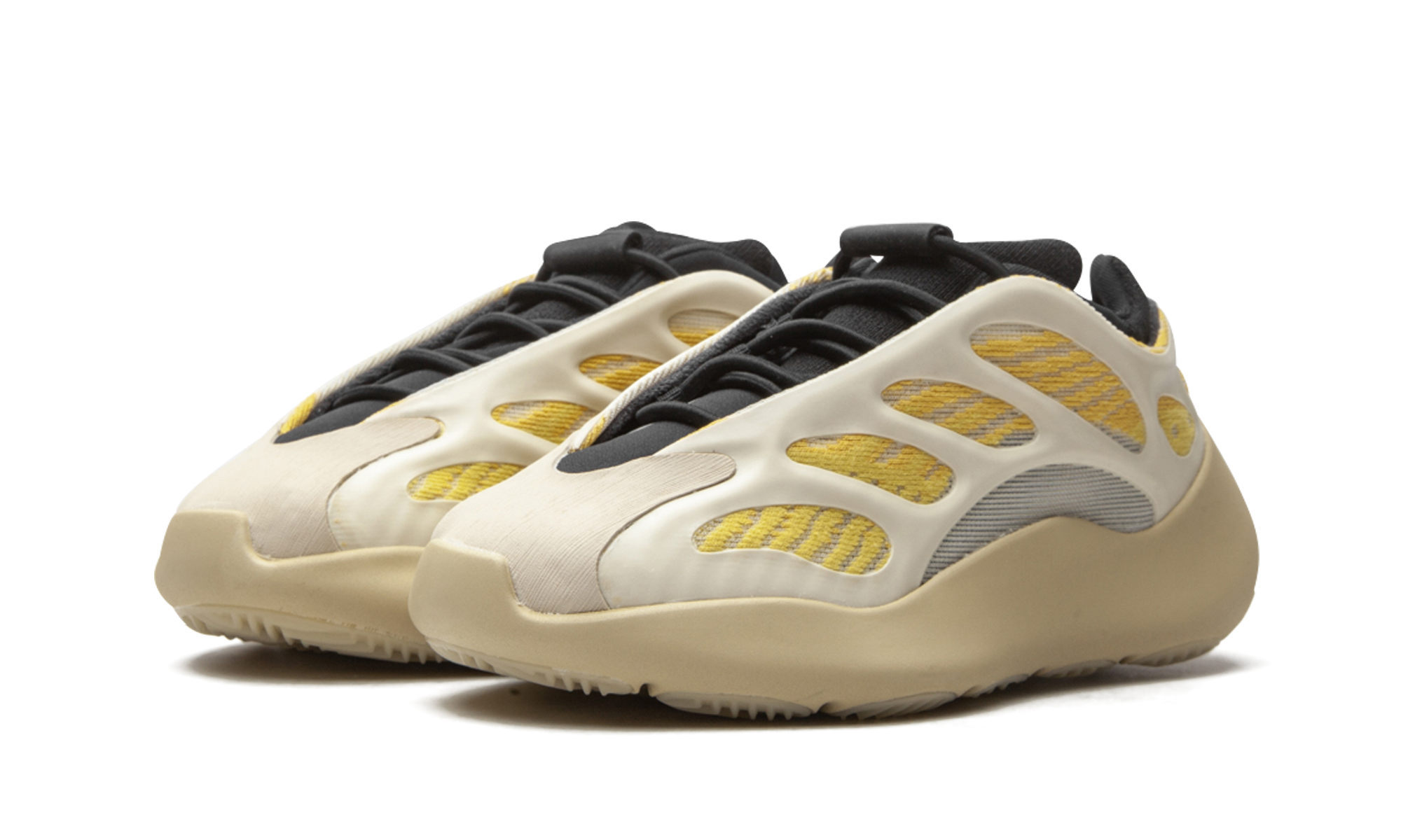 Yeezy 700 V3 "Safflower" G54854
