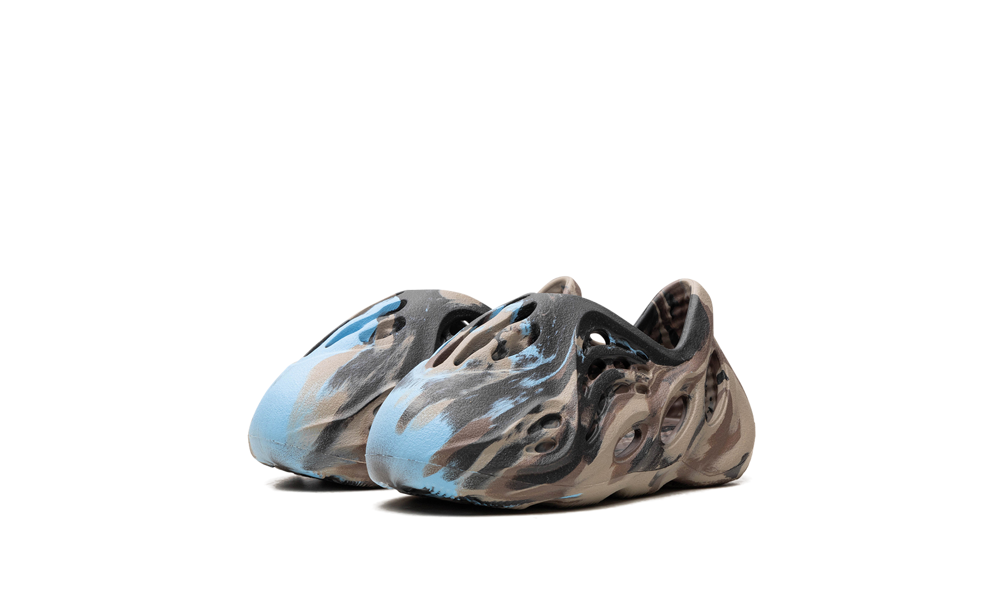 Yeezy Foam RNR "Cinder" ID4128