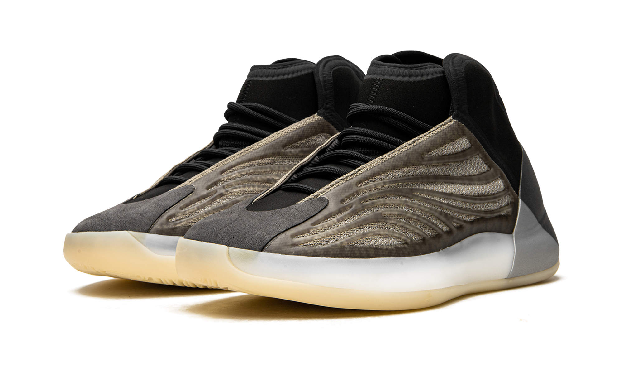Yeezy QNTM "Barium" H68771