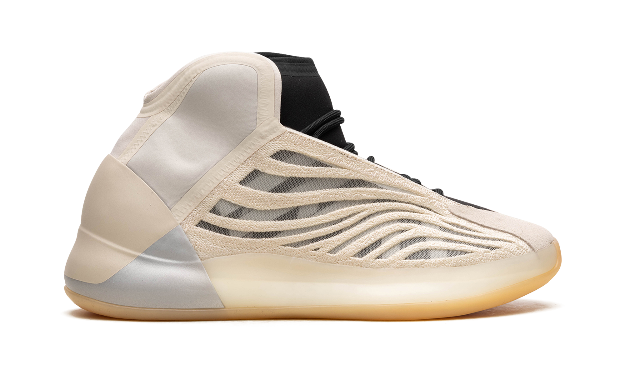 Yeezy Quantum "Cream" HQ2085