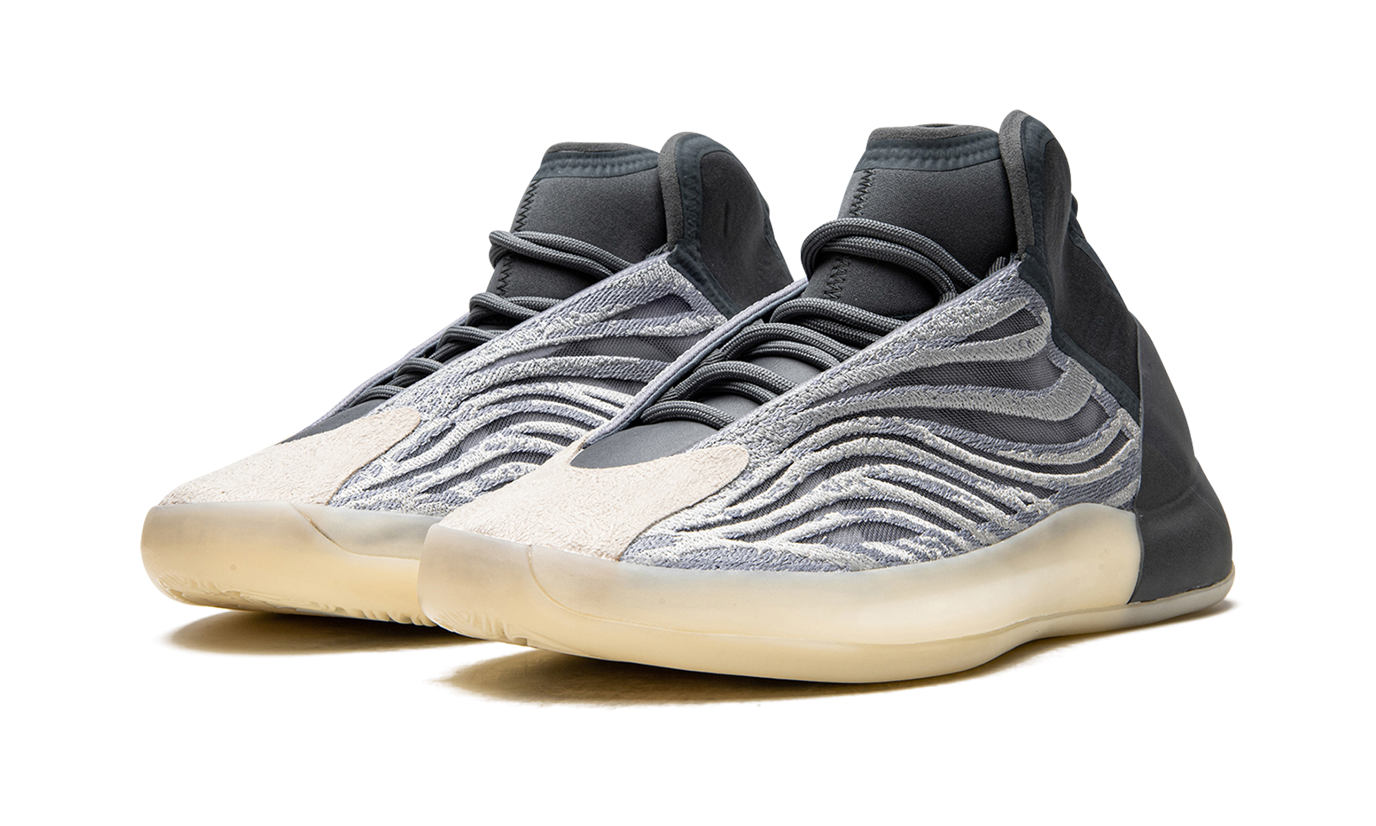 Yeezy Quantum "Mono Carbon" GX6594